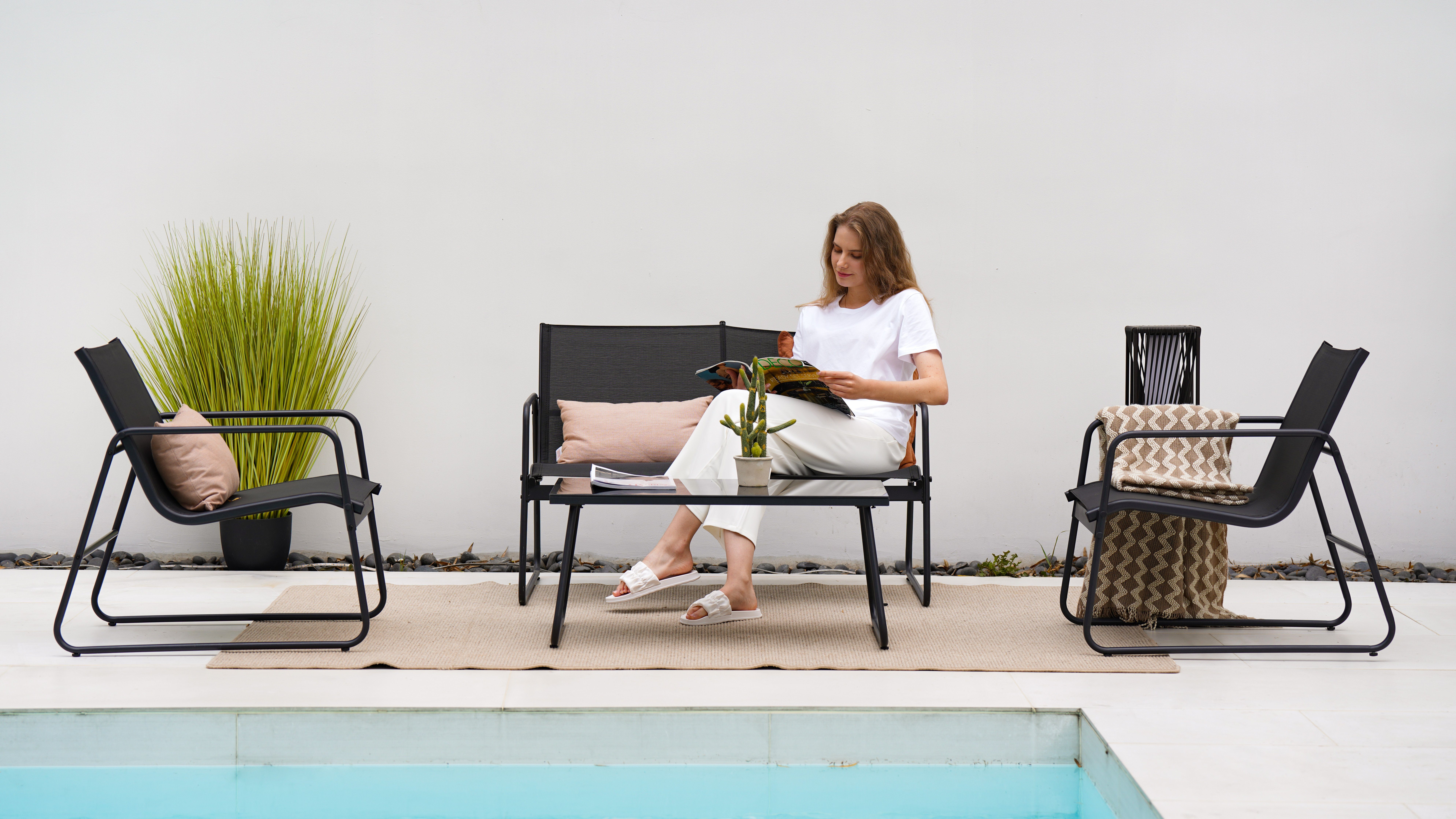 Grand patio Gartenlounge-Set Balkonset, Glas+Stahl, (Set, 4-tlg., 1 Couchtisch, 1 Sitzbank, 2 Stühlen)