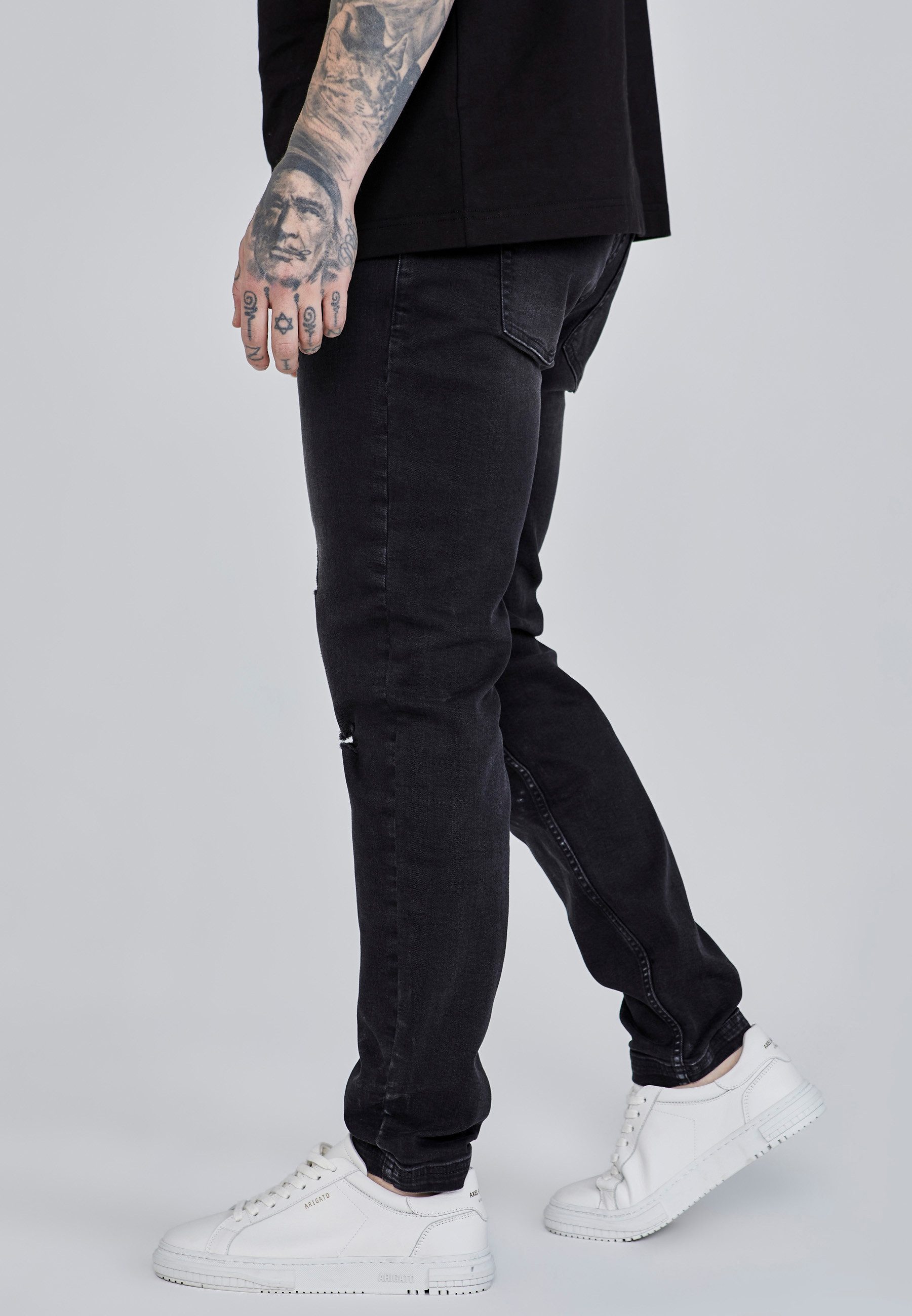Siksilk Slim-fit-Jeans SikSilk Herren Schwarze Distressed Slim Fit Jeans