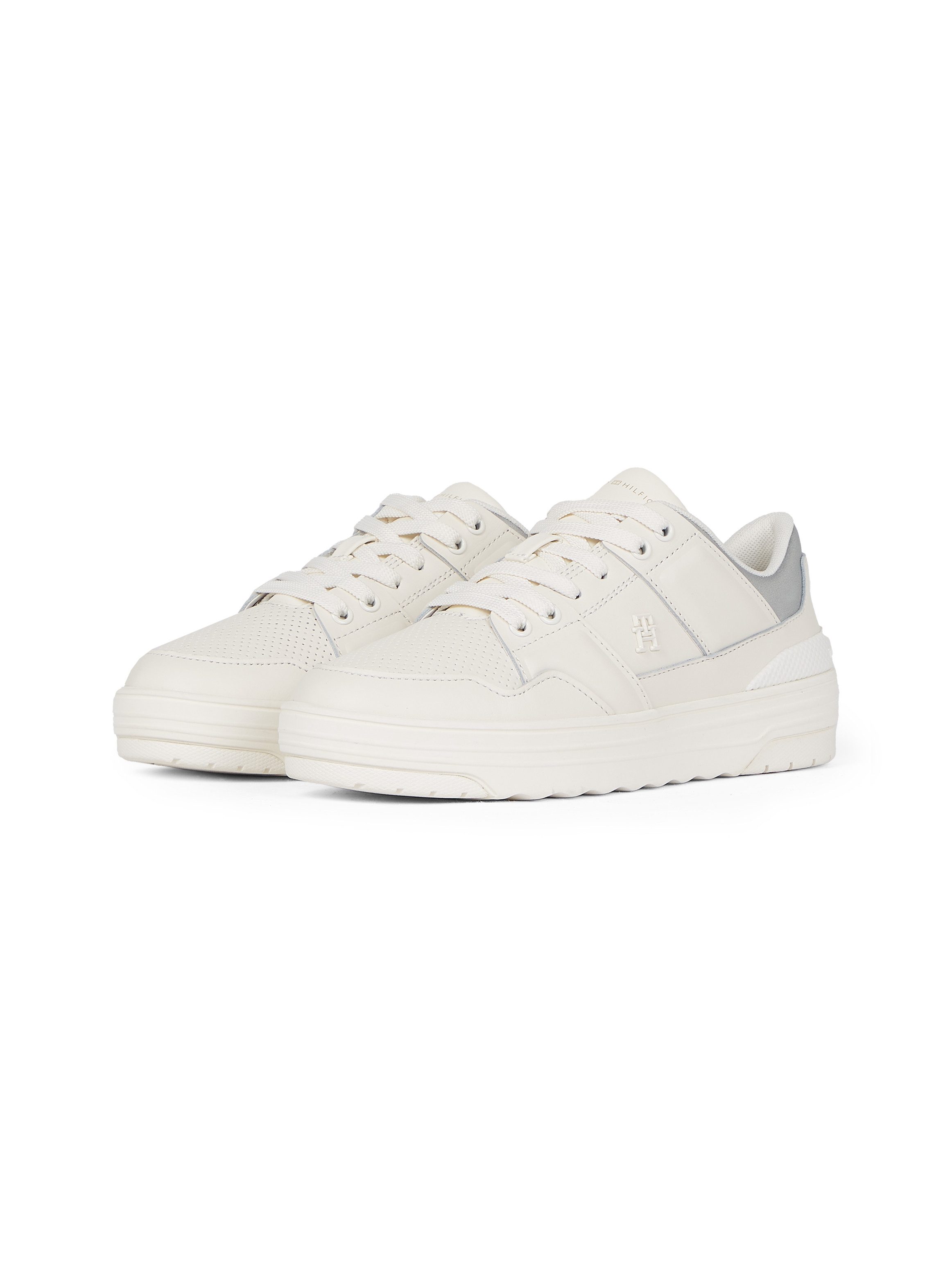 Tommy Hilfiger FEMININE BASKET SNEAKER Plateausneaker, Schnürschuh, Halbschuh, Freizeitschuh mit gepolstertem Schaftrand