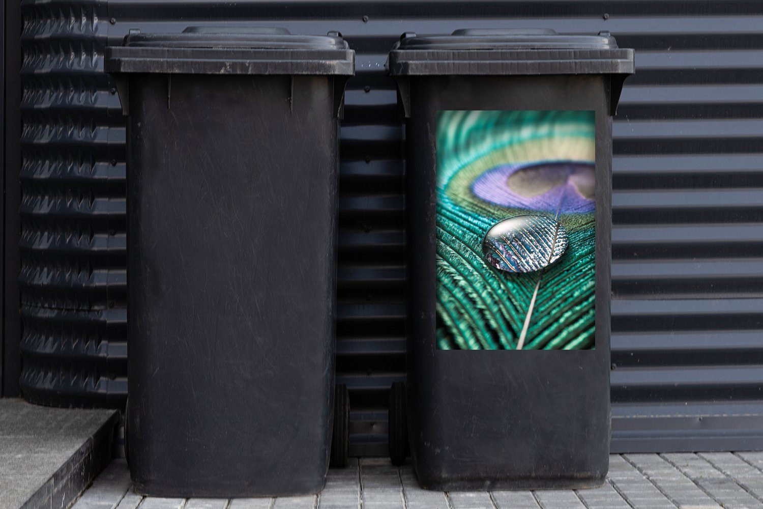 Container, Sticker, einem Abfalbehälter Wassertropfen einer Wandsticker Struktur MuchoWow (1 mit Mülleimer-aufkleber, Mülltonne, Pfauenfeder St),