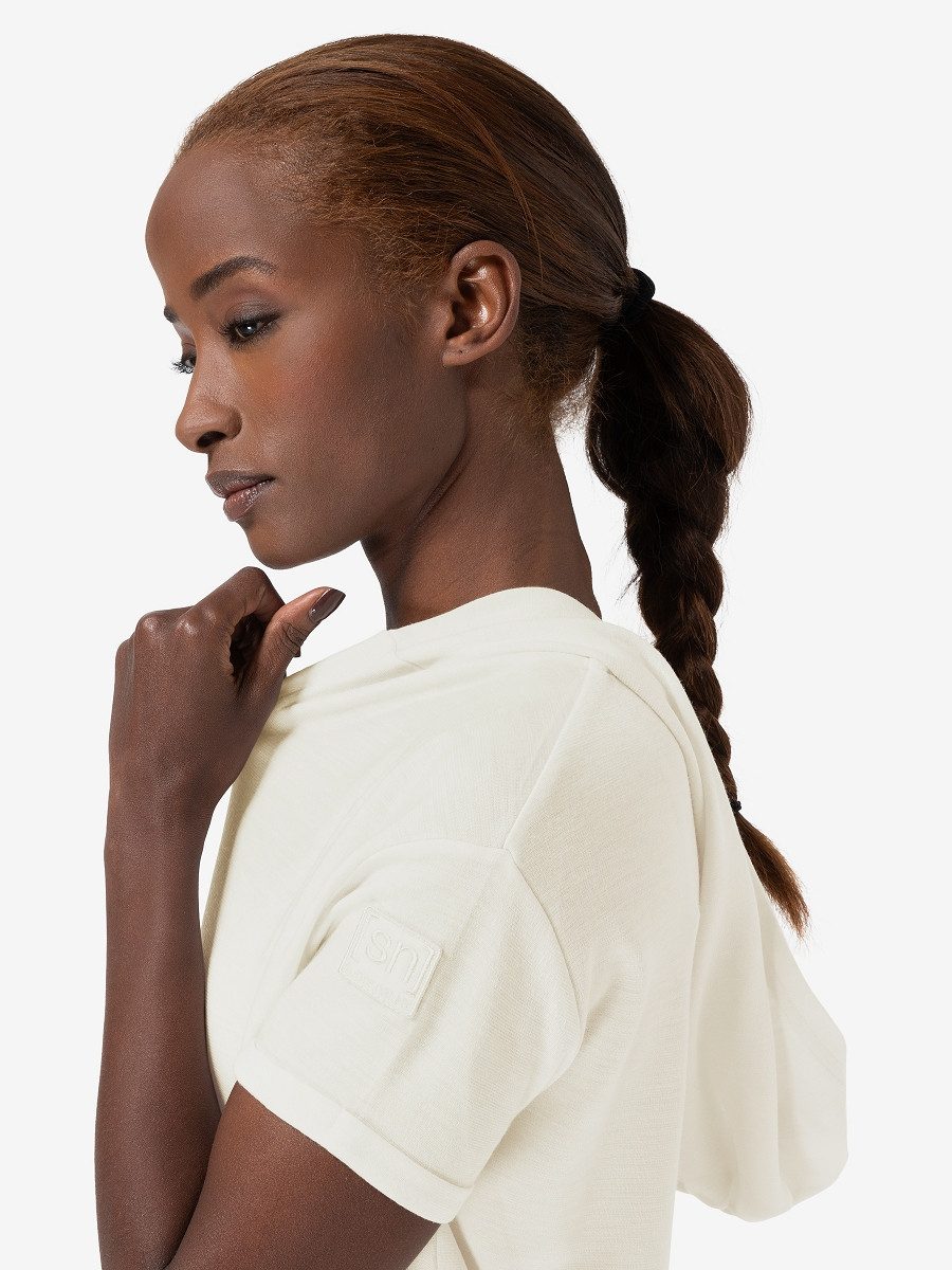 SUPER.NATURAL Sweatkleid kurz, nachhaltig, Merino HOODED BIO DRESS mit Kapuze