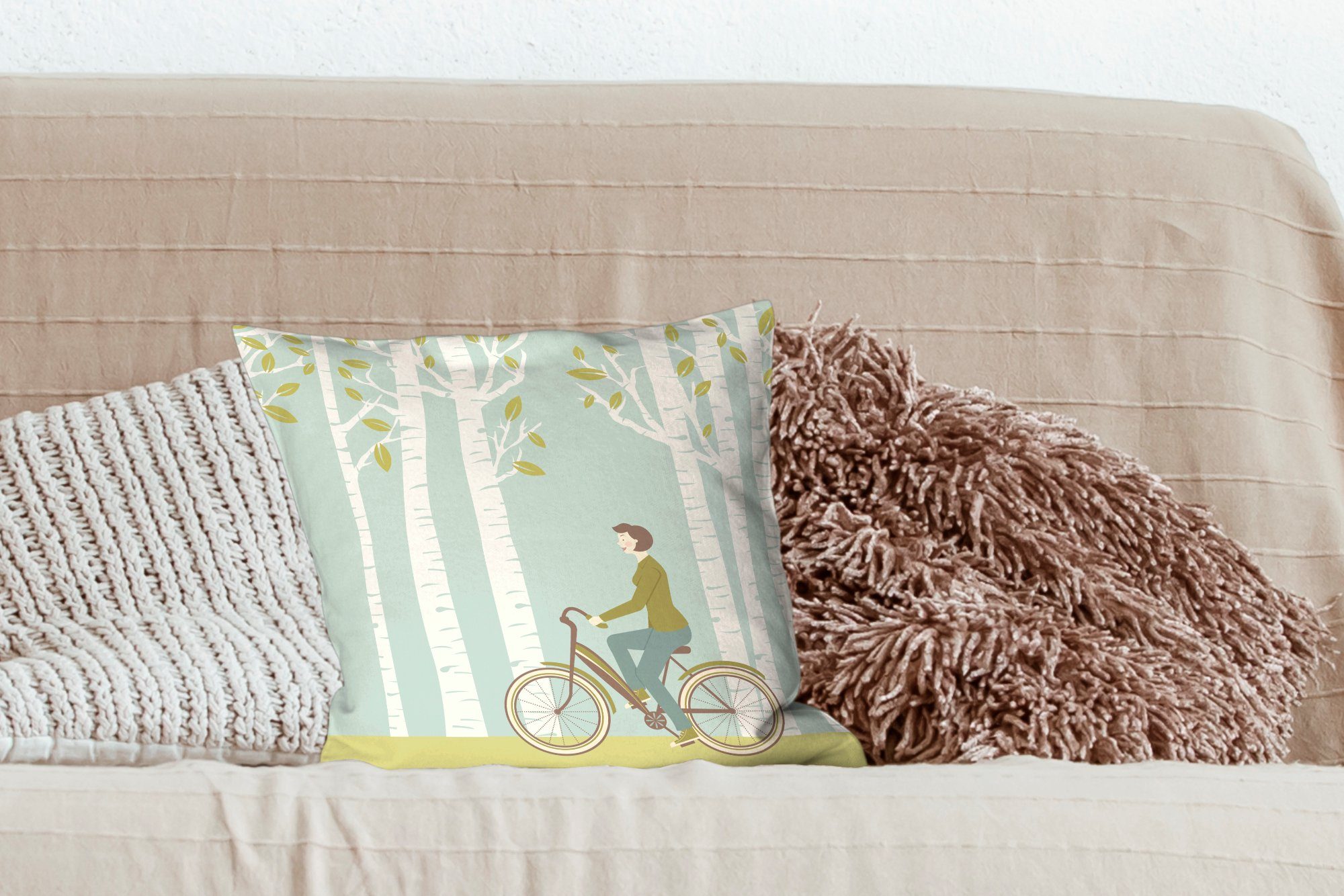Zierkissen vor Sofakissen Birkenwäldchen, einer Schlafzimmer, für Dekokissen Wohzimmer, mit Frau, einem Illustration dem Fahrrad mit die Füllung Deko, MuchoWow