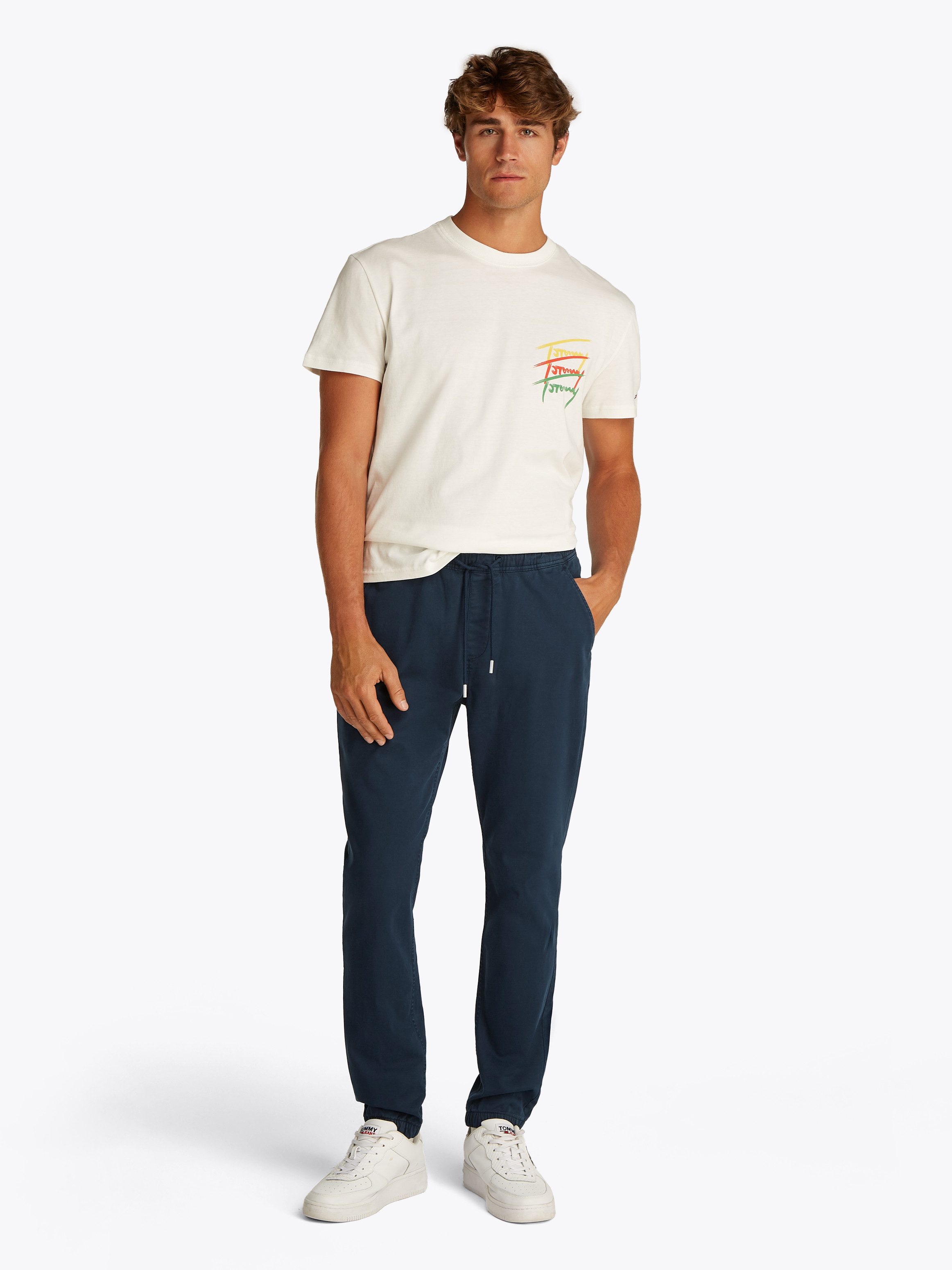 Tommy Jeans Stoffhose TJM AUSTIN JOG Mit Kordelzug