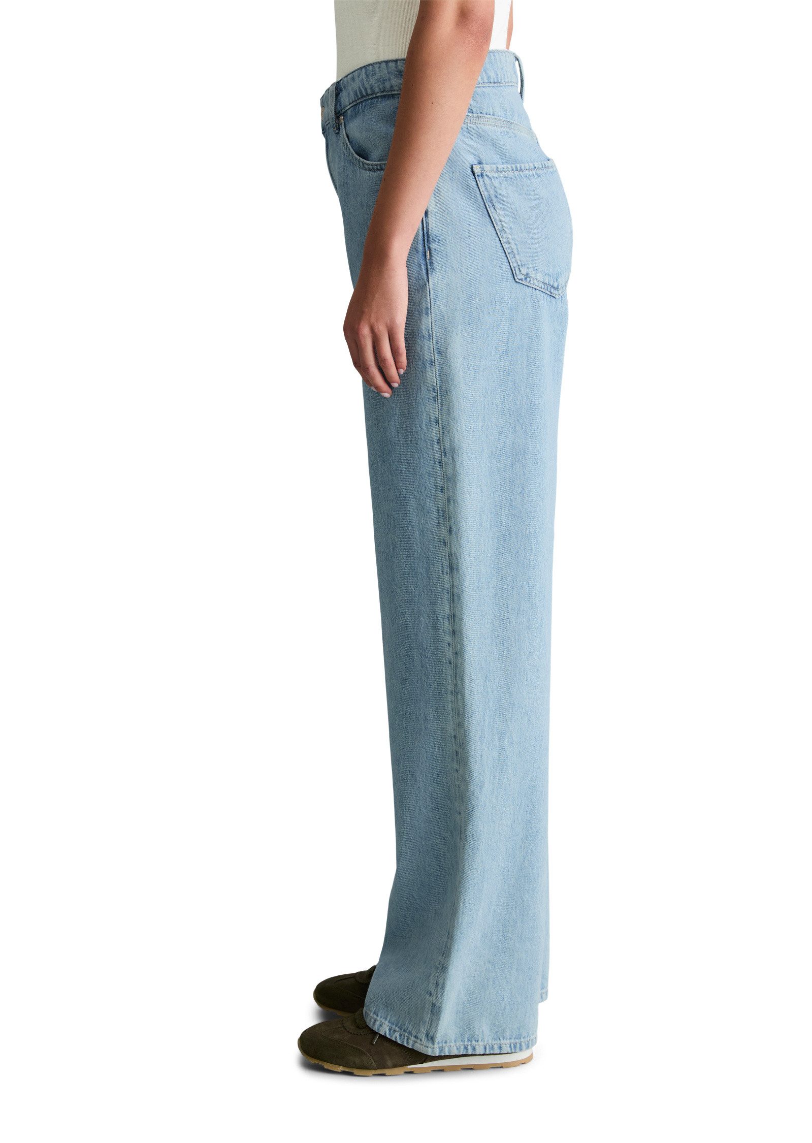 Marc O'Polo DENIM Weite Jeans aus leichter Bio-Baumwoll-Qualität