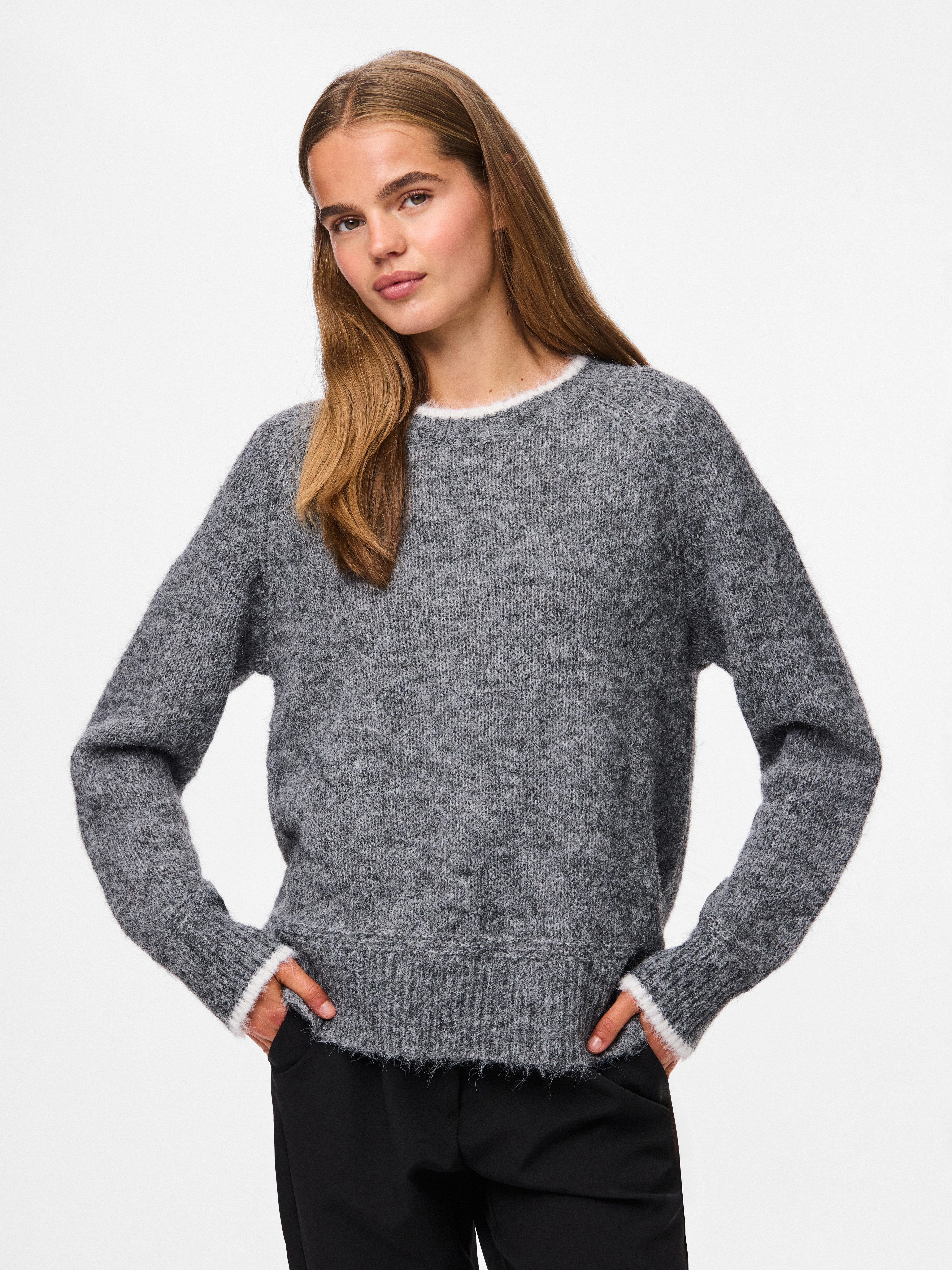 pieces Strickpullover PCIVY LS O-NECK CONTRAST günstig online kaufen