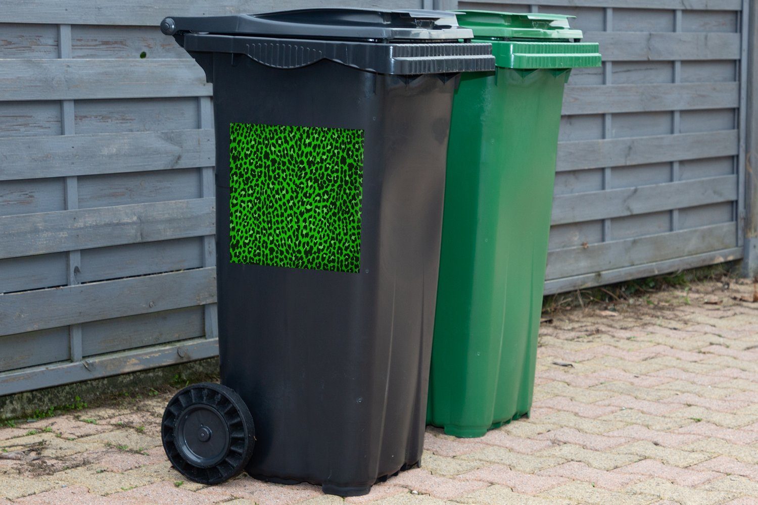 MuchoWow Wandsticker Leopard - (1 - Container, Sticker, Mülleimer-aufkleber, Muster Abfalbehälter Grün Mülltonne, St)