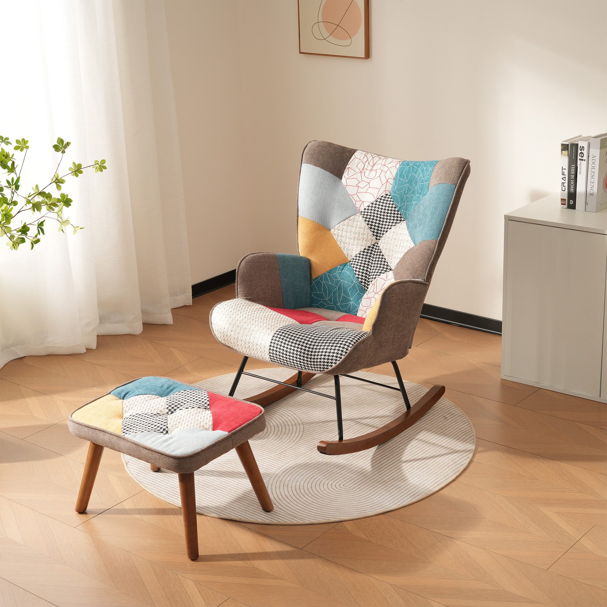 Totnz Schaukelstuhl Freizeitstuhl Loungesessel mit Fußstütze für Schlafzimmer Wohnzimmer (Farbenfrohes Patchwork für lebendige Atmosphäre), robuste Füße aus Holz und Eisen