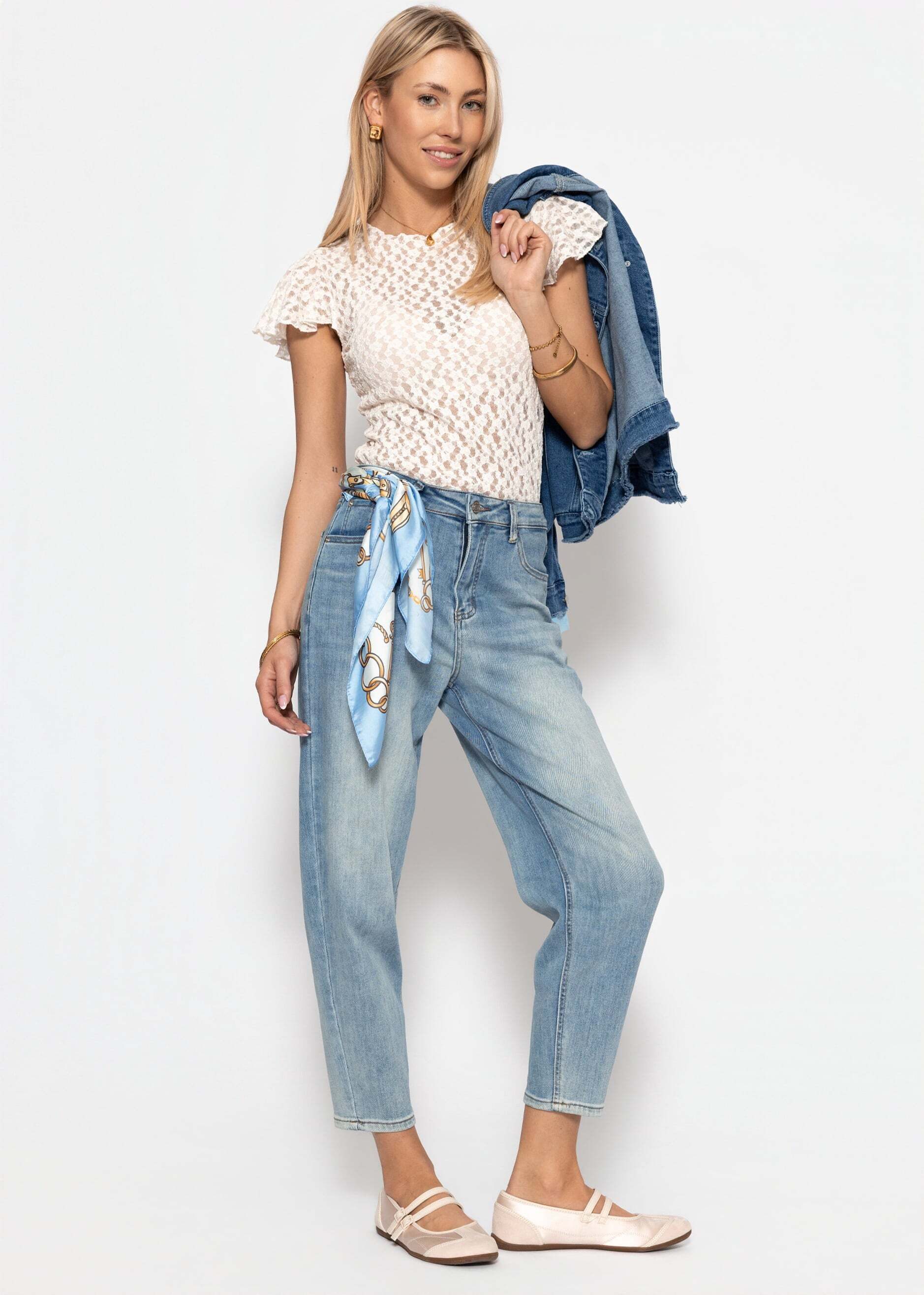 SASSYCLASSY T-Shirt Spitzen Shirt mit Flügelärmel für Damen Elegantes T-Shirt in floralem Muster mit leicht transparenter Optik