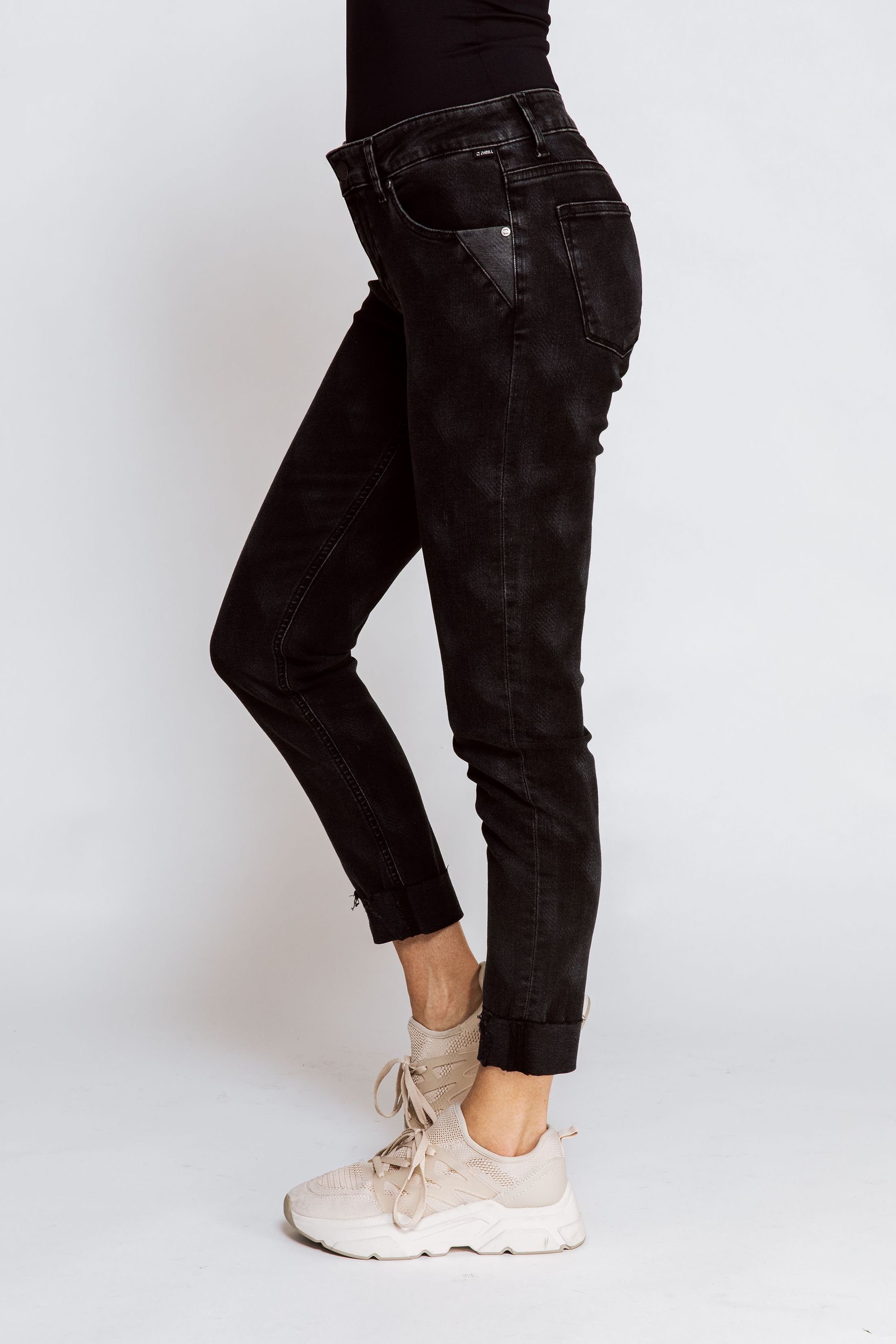 Jeans Black NOVA angenehmer Skinny-fit-Jeans Zhrill Tragekomfort Skinny