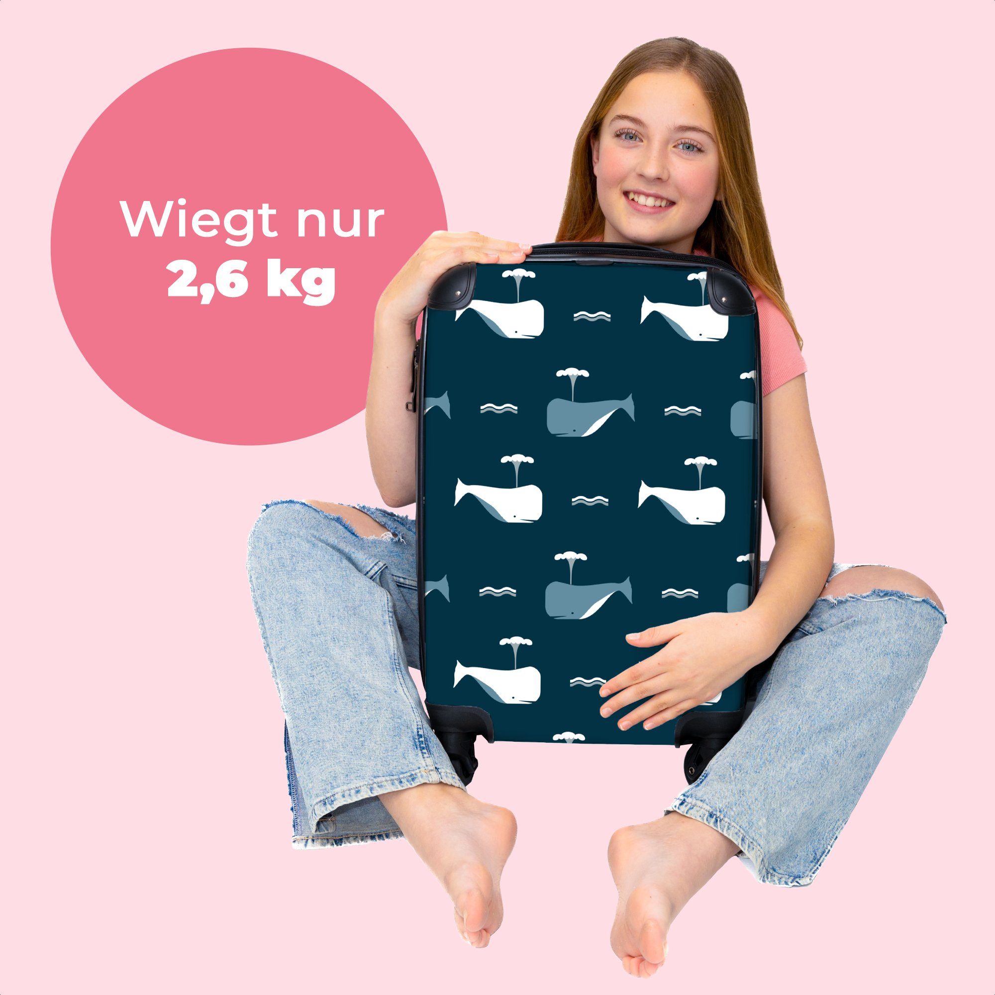 NoBoringSuitcases.com© Kinderkoffer 55x35x20cm - Meerestiere - Kindertrolley, Rollen, Blau Wale Muster, - rollen, Koffer Ferien, mit 4 Reisetasche Handgepäck für