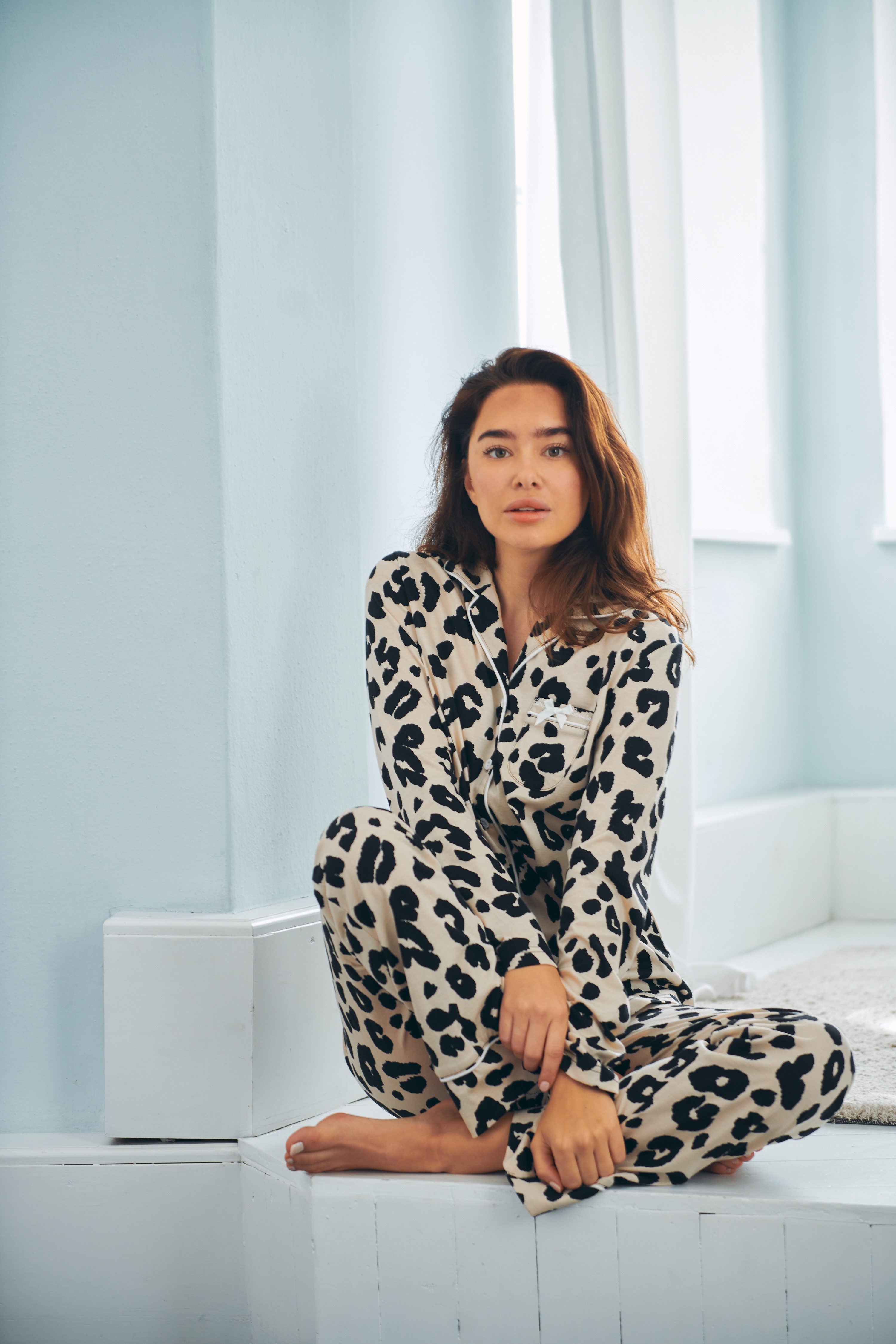 Louis & Louisa Pyjama Louis & Louisa Damen Pyjama „Schmusekatze“, Knopfleis günstig online kaufen