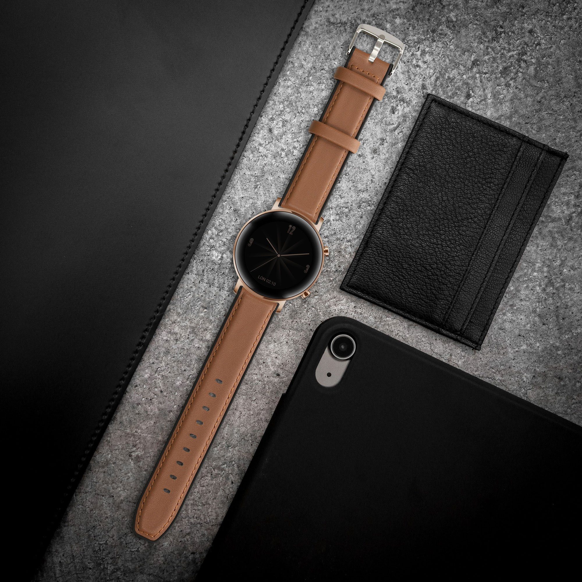 kwmobile Sportarmband für Huawei Watch 2/GT2 42mm etc. Smartwatch, 1-tlg., Leder Fitnesstracker Ersatzarmband Uhrenverschluss