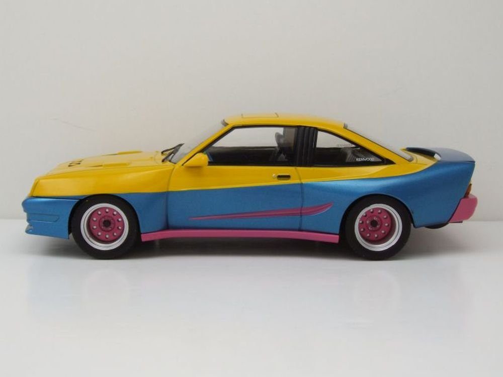 MCG Modellauto Opel Manta B Mattig "Manta Manta" 1991 gelb blau, Maßstab 1:18