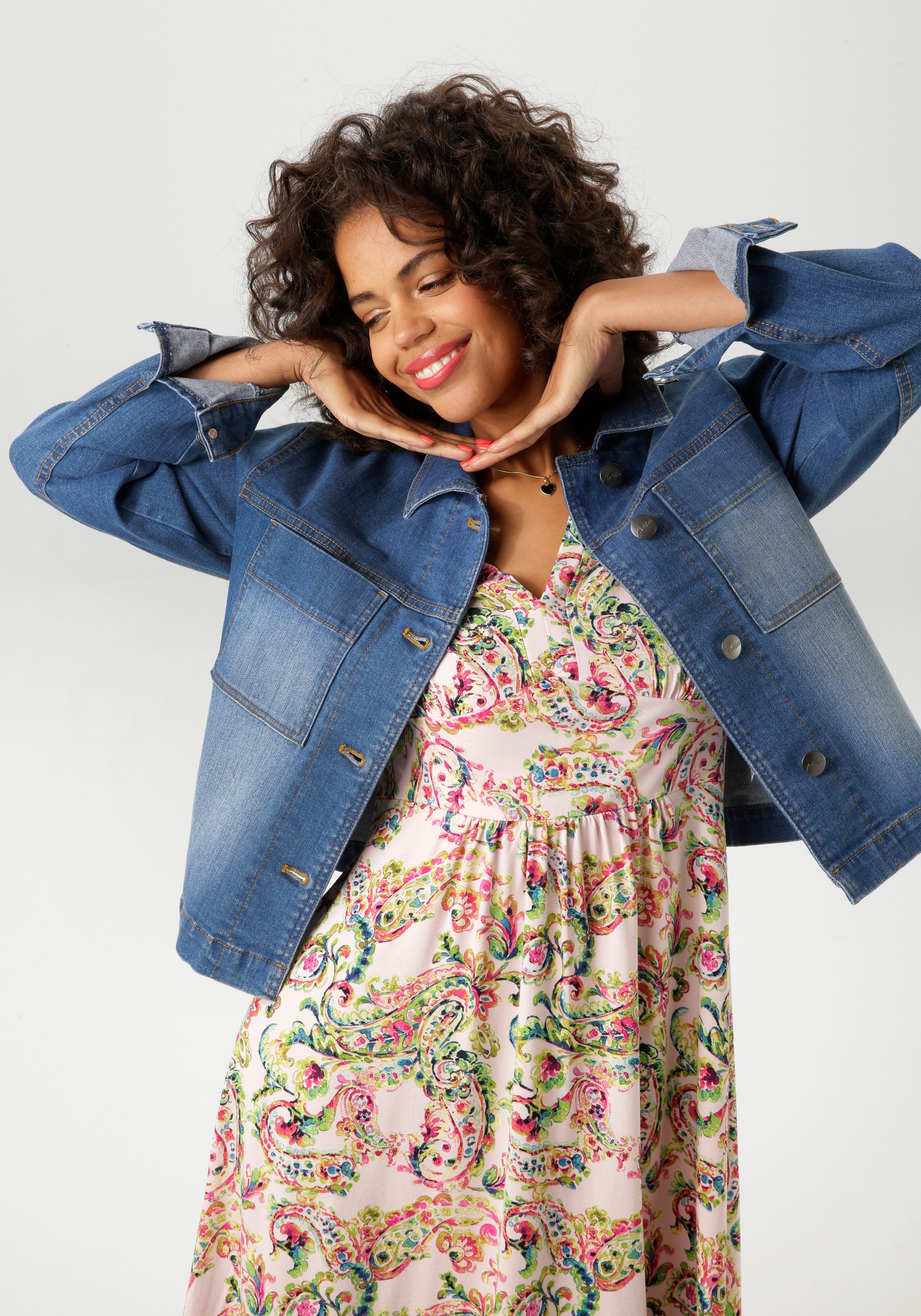 Aniston CASUAL Jeansjacke in trendiger Used-Waschung günstig online kaufen