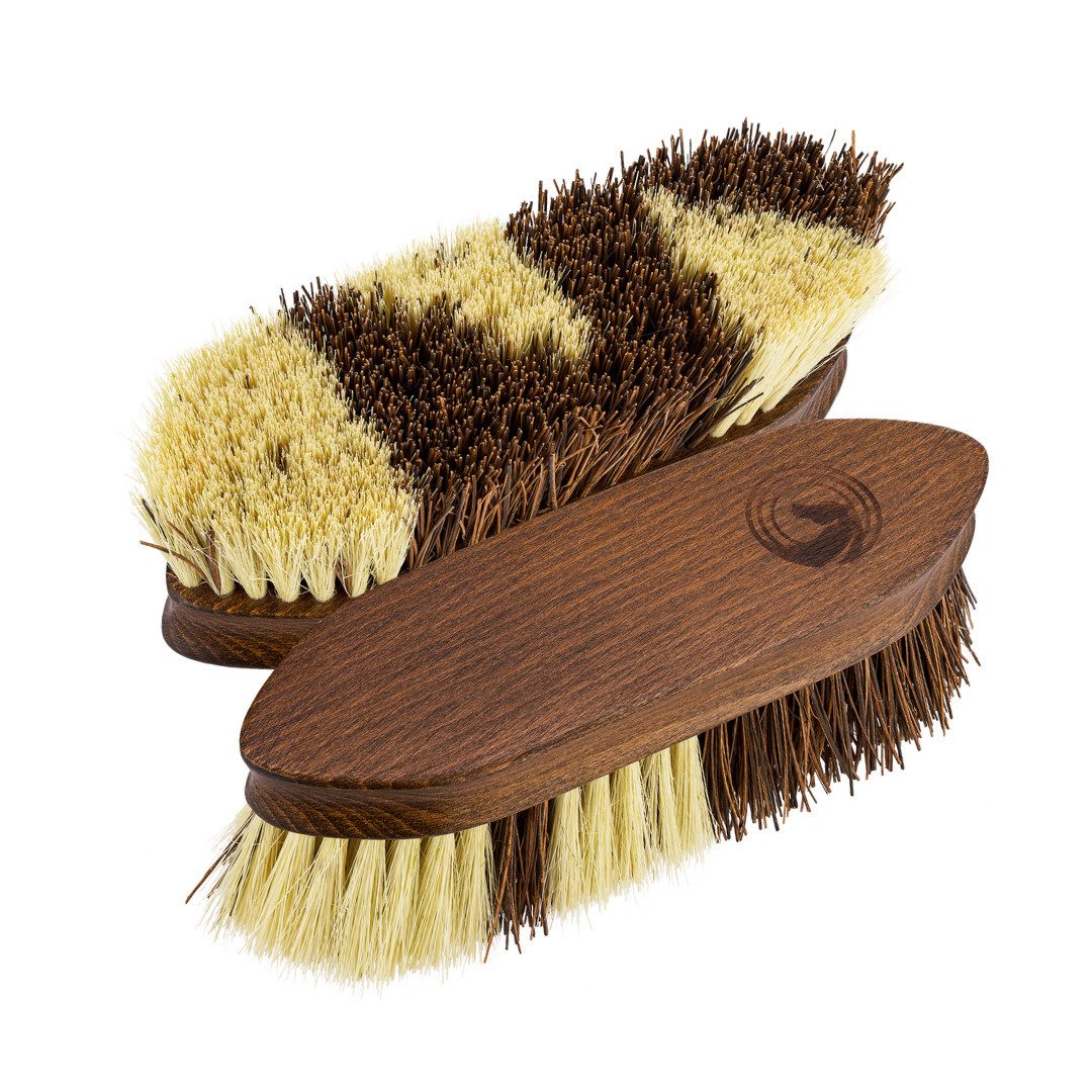 Equimour Pferdebürste Wurzelbürste für groben Schmutz, Kokosfaser, (1-tlg), Kokosfaser und Sisal, eingekerbter Holzgriff