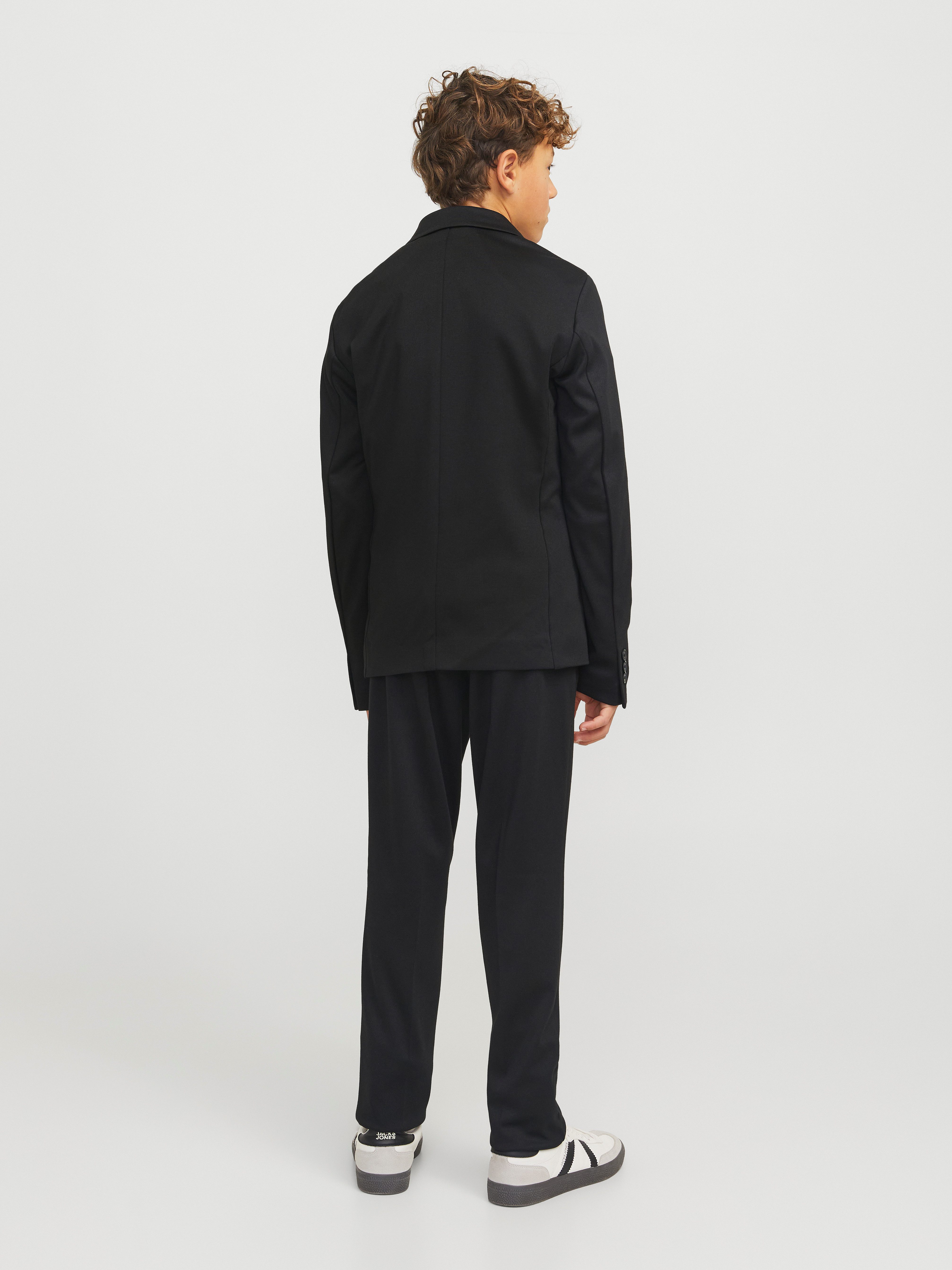 Jack & Jones Junior Anzughose JJEJAXON bietet Komfort durch elastische Passform unifarben, modisch, slim fit, Web