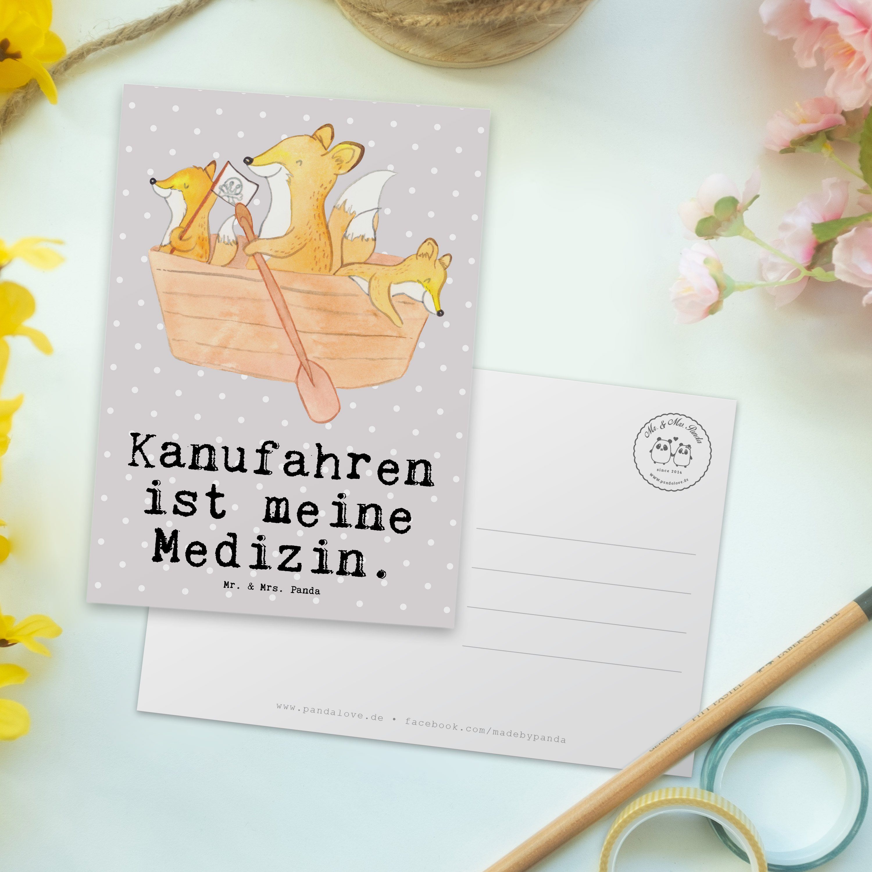 - Gesche Grau Mrs. Mr. Bär Kanu Postkarte Panda - Schule, Pastell & Geschenk, Kanufahren Medizin