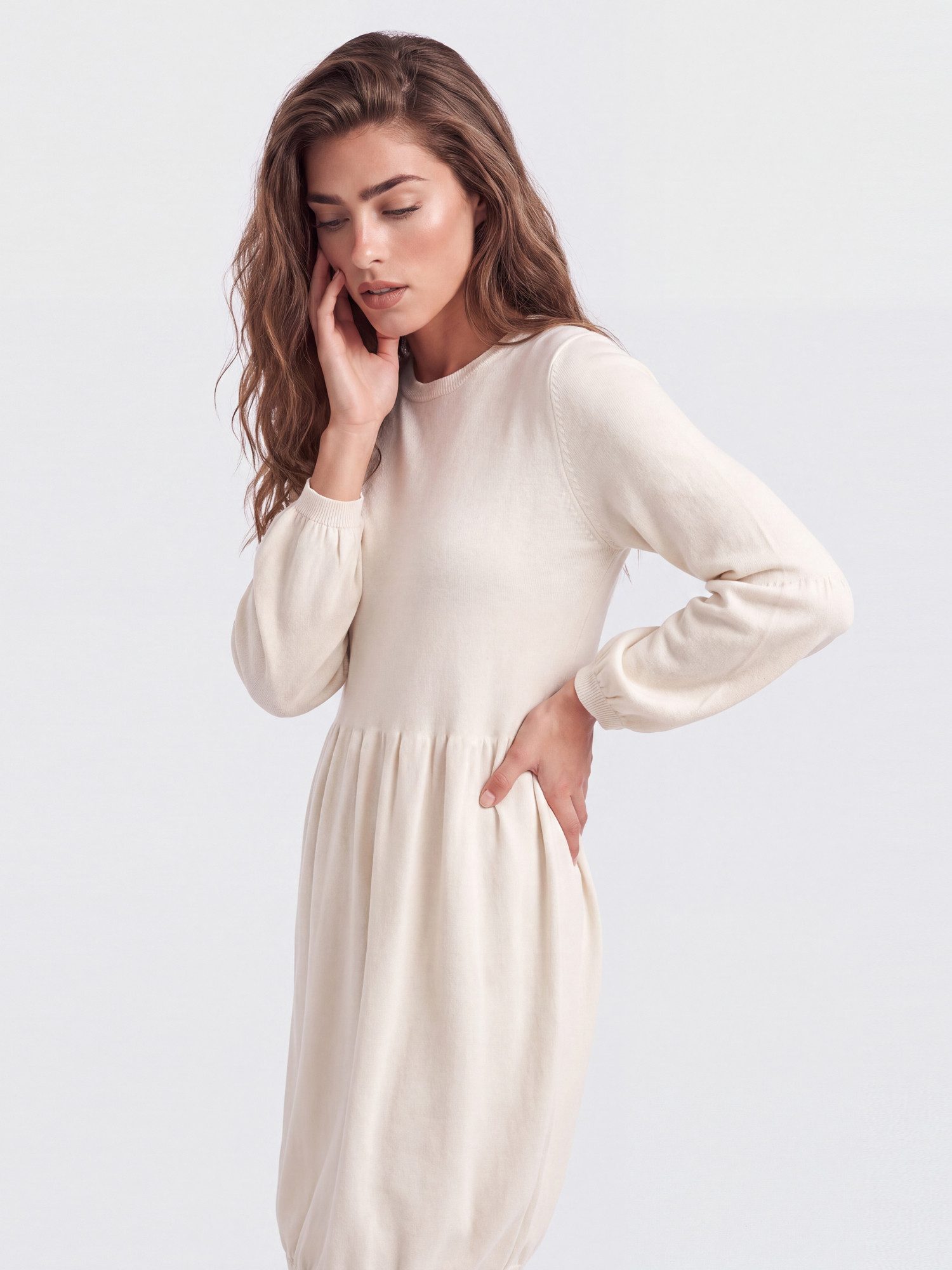 Apart Strickkleid mit Balloneffekt