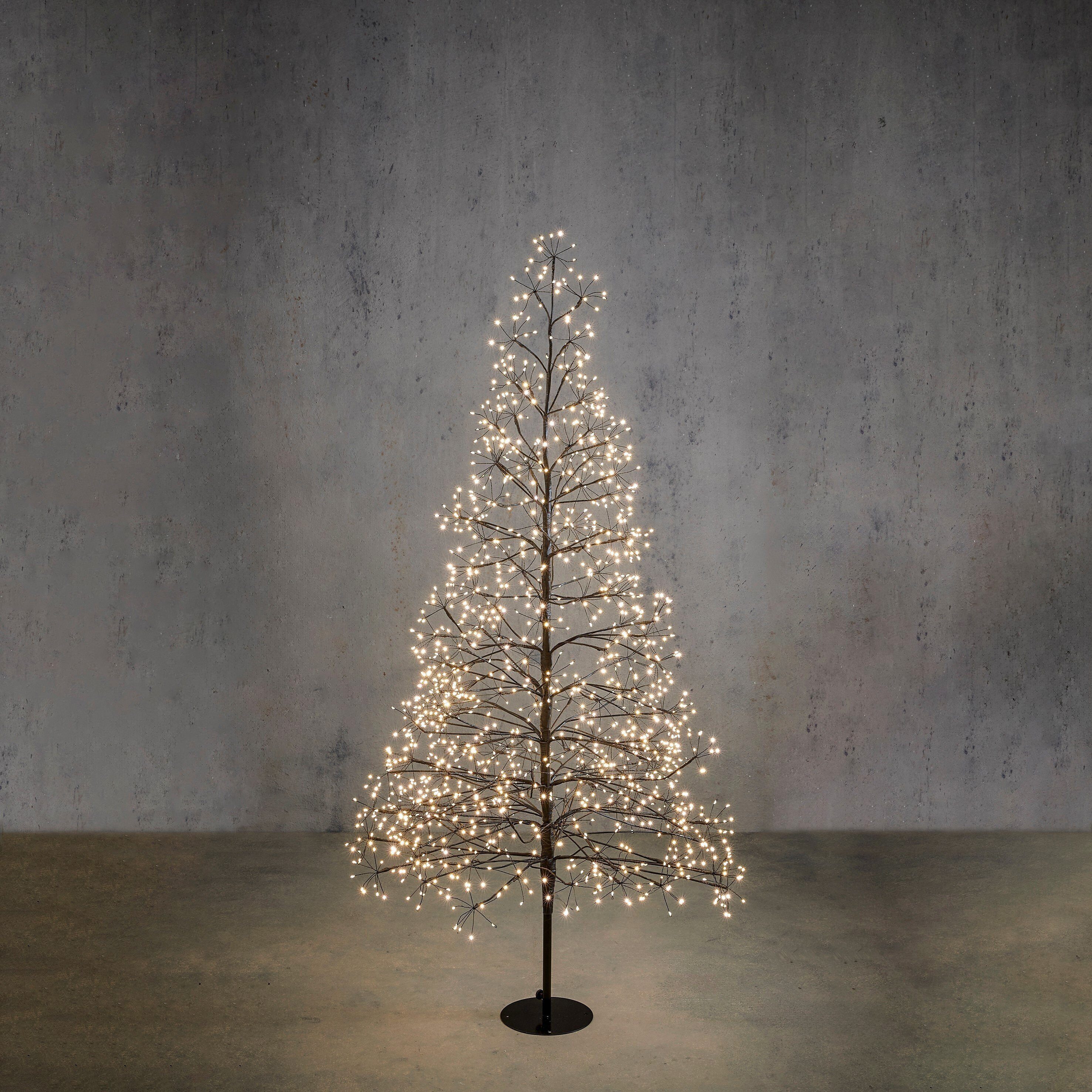 Luca Lighting Künstlicher Weihnachtsbaum Luca Lighting Baum led schwarz blanc classique 1500led IP44 und Timer