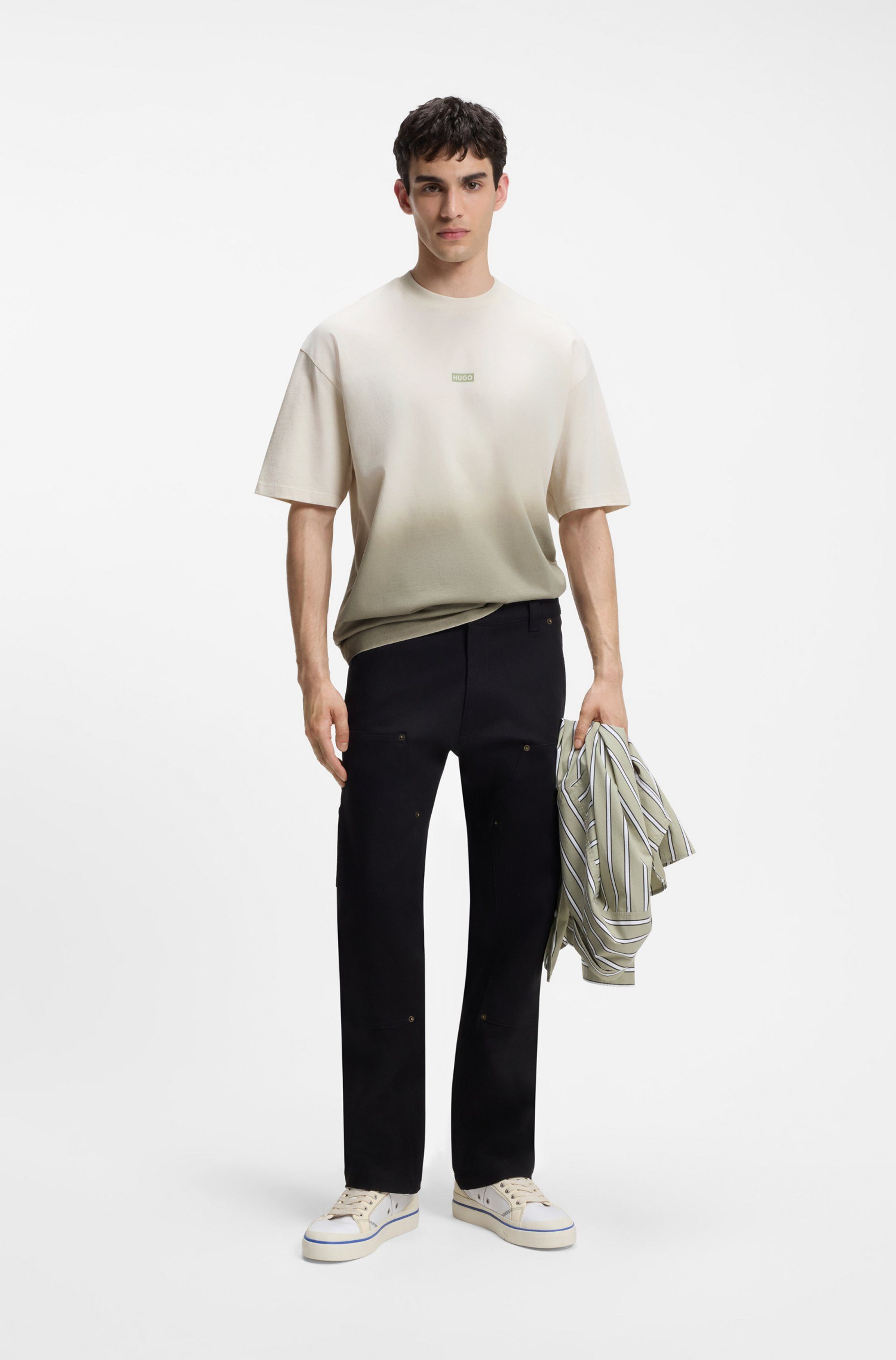 HUGO T-Shirt Nalono_F mit Farbverlauf, Loose Fit, Rückendruck