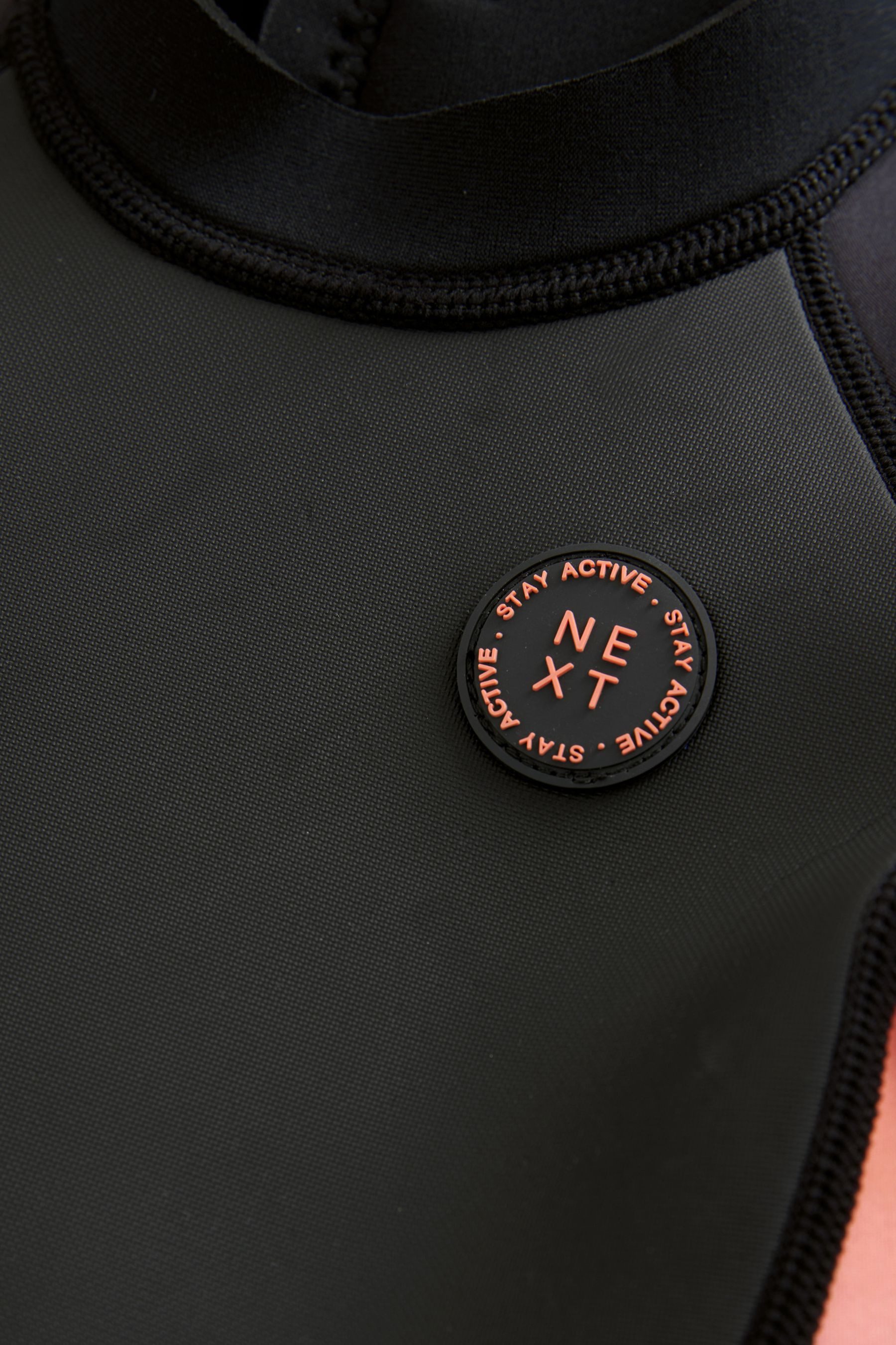 Next Neoprenanzug Langärmeliger Neopren-Wetsuit, 3 mm (1-tlg)