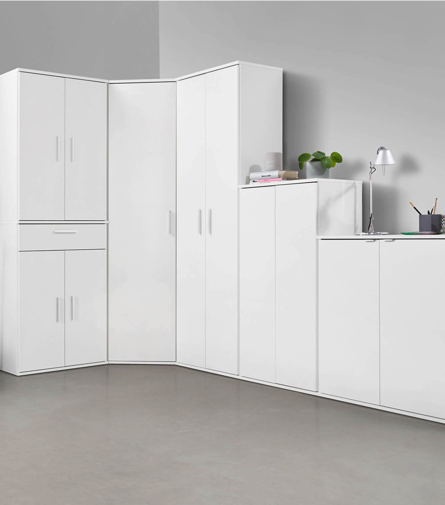 mokebo Mehrzweckschrank Der Praktische (60x180 cm, mit Schublade) Büroschrank, Flurschrank, Aktenschrank oder Apothekerschrank in Weiß
