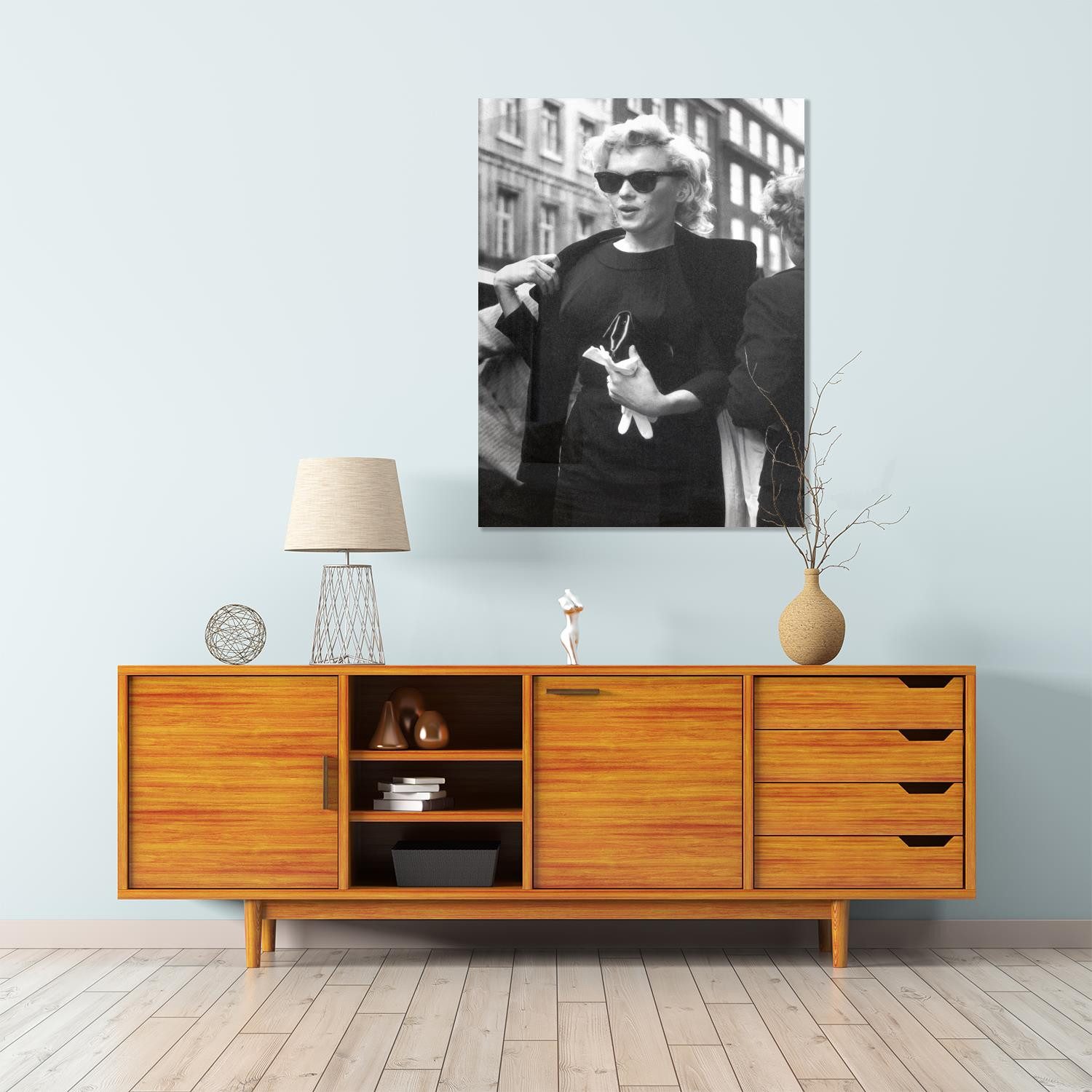 queence Acrylglasbild Sunglasses, Film, Filmfiguren, Filmszene, Foto, Frau, Portrait, Schwarz-Weiß, Stars, Fine Art-Print in Galeriequalität