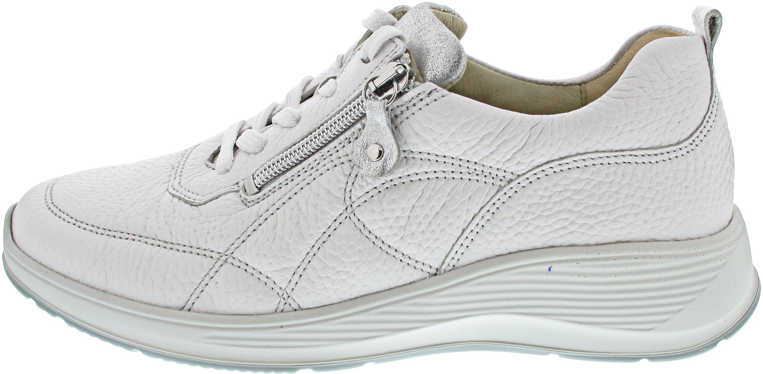 Schnürschuh
