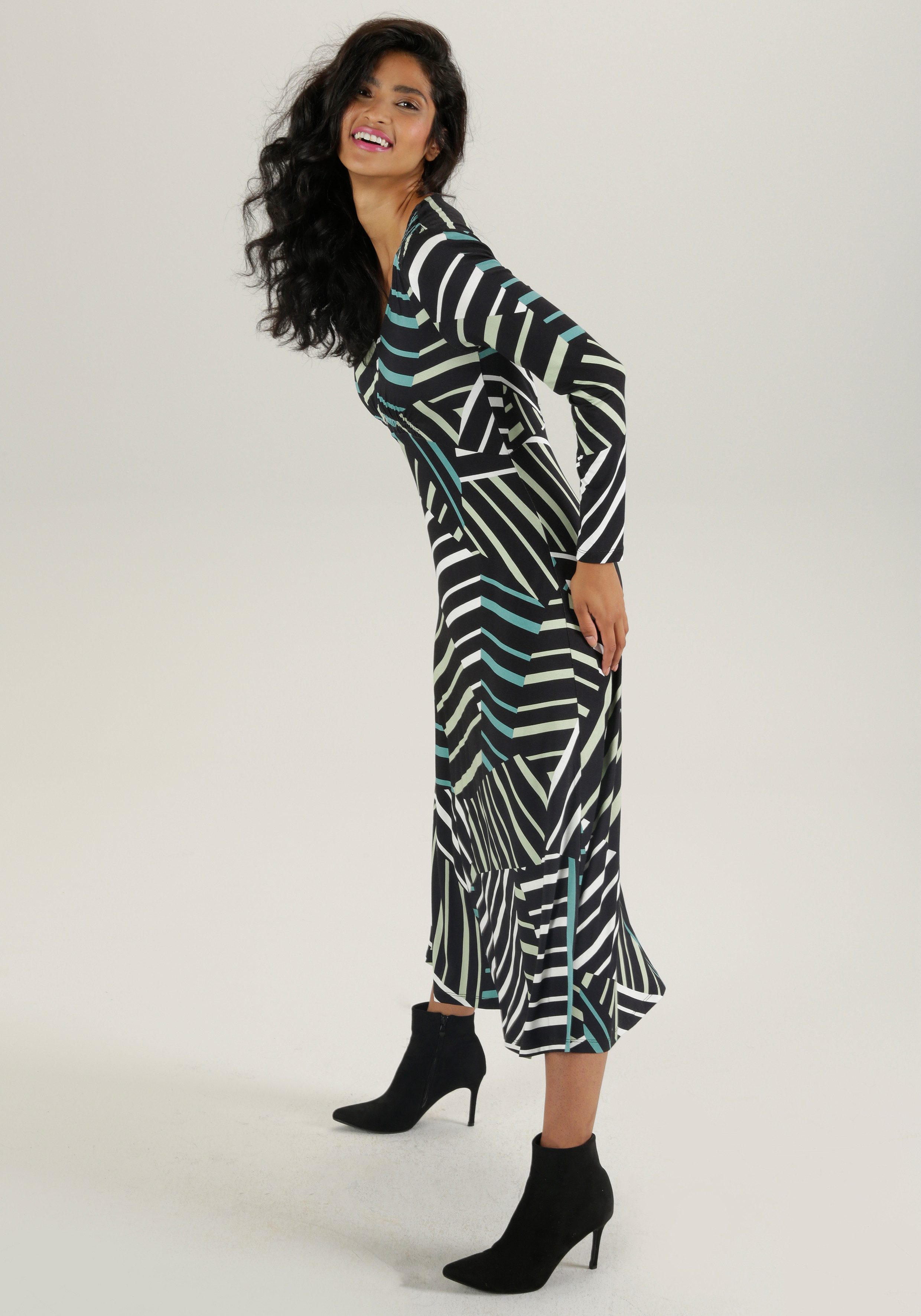 Aniston SELECTED Midikleid mit Smok-Details und Streifendruck günstig online kaufen