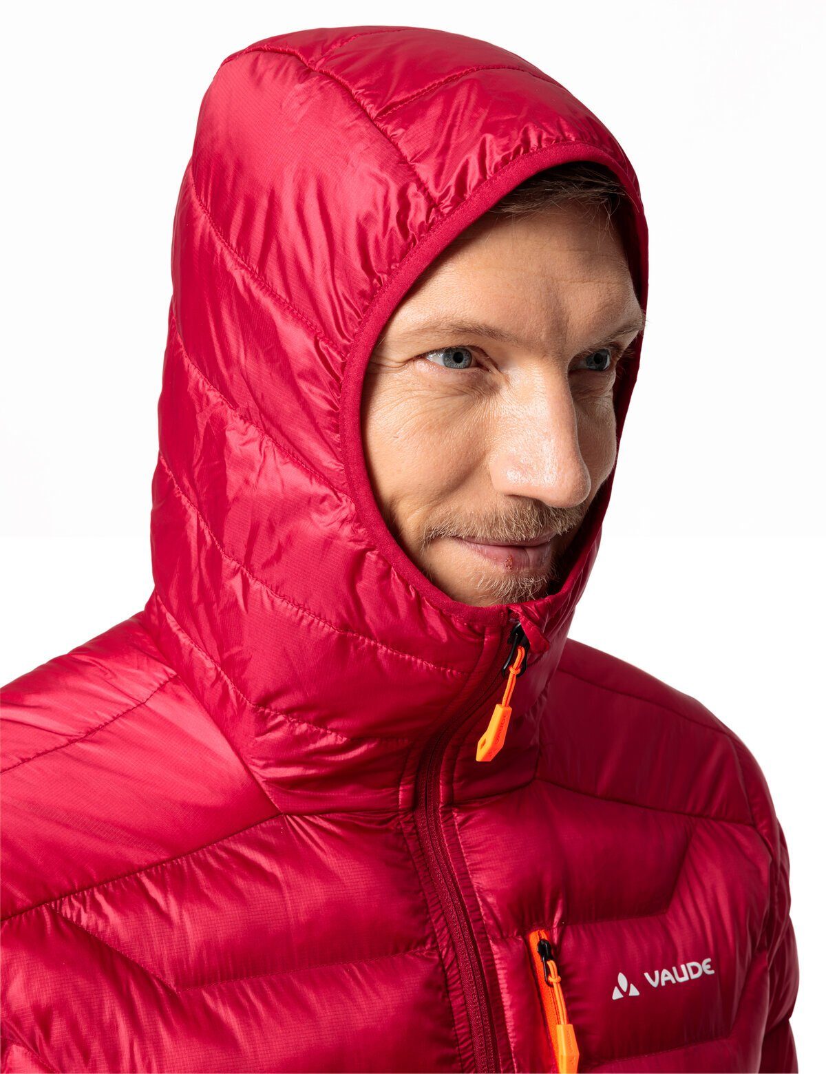 Outdoorjacke indian dark Insulation Hooded red VAUDE (1-St) Jacket Batura kompensiert Men's Klimaneutral