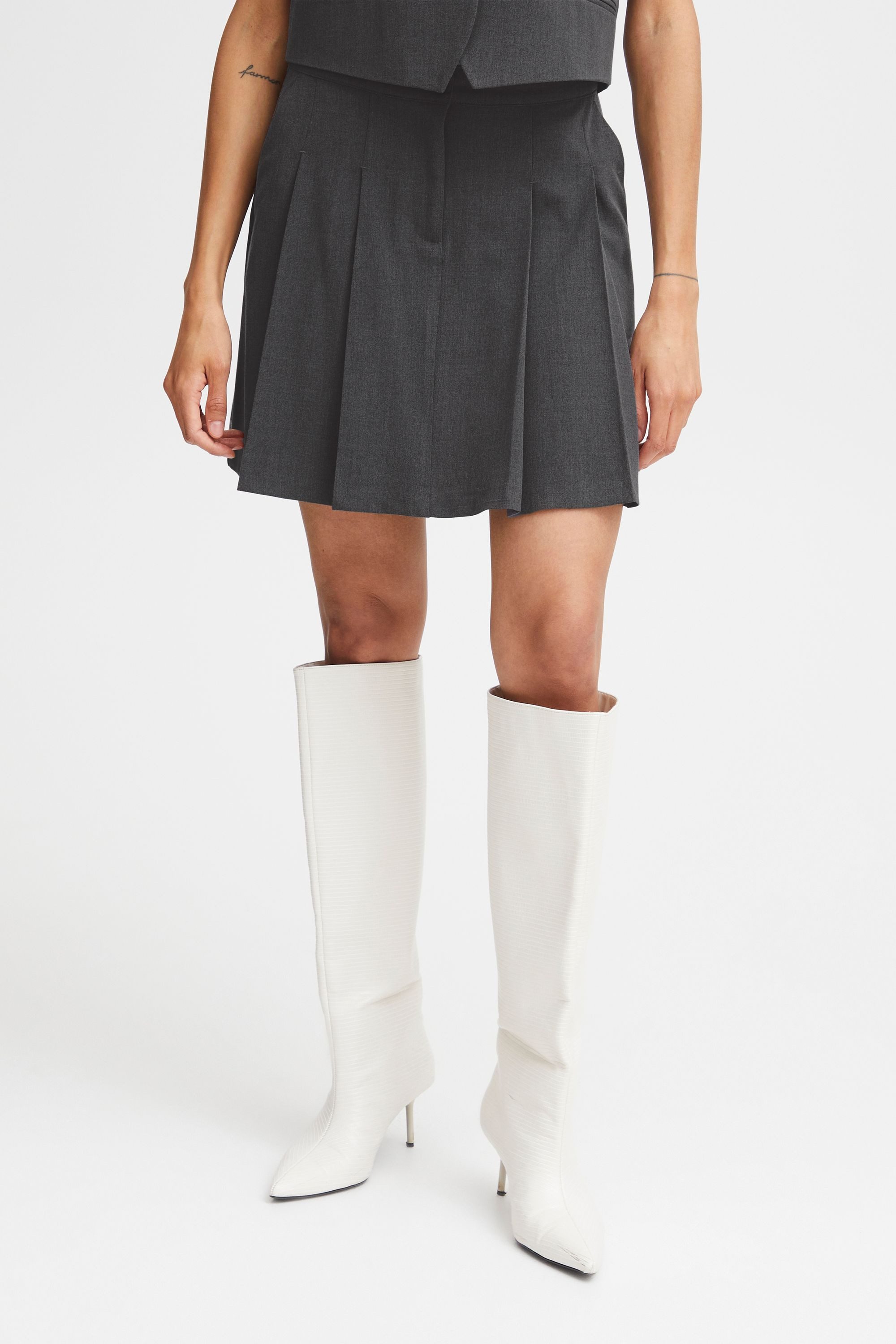 b.young A-Linien-Rock BYDANTA PLEAT SKIRT - günstig online kaufen