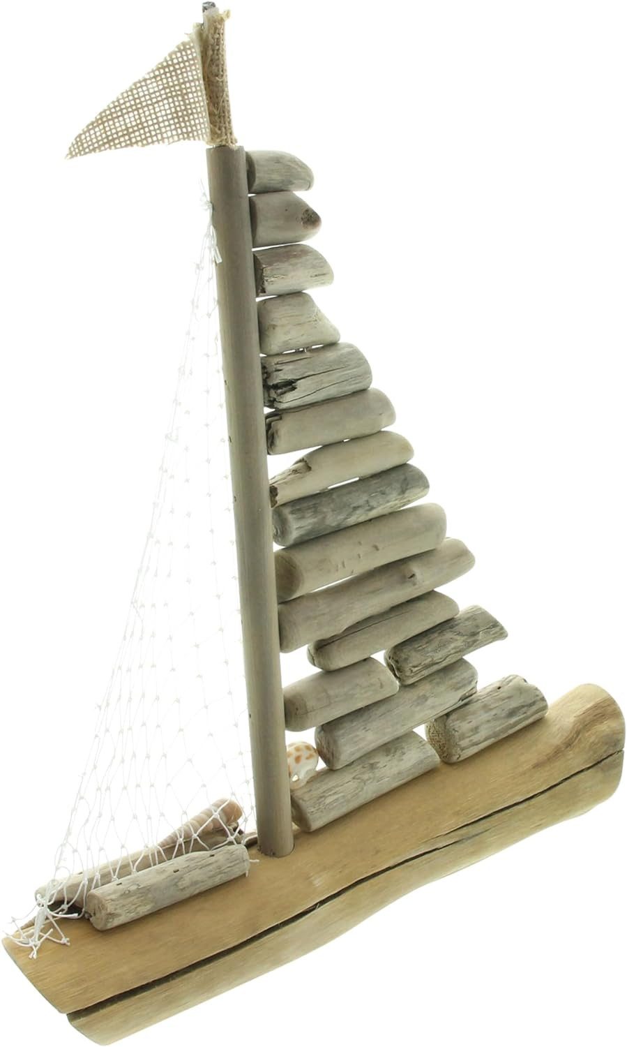 Dekoleidenschaft Dekofigur Segelboot "Sailor" aus Treibholz mit Muscheln, 39 cm hoch, Dekoboot, maritime Deko Holzschiff Segelschiff Holzboot Boot Schiff Schiffchen