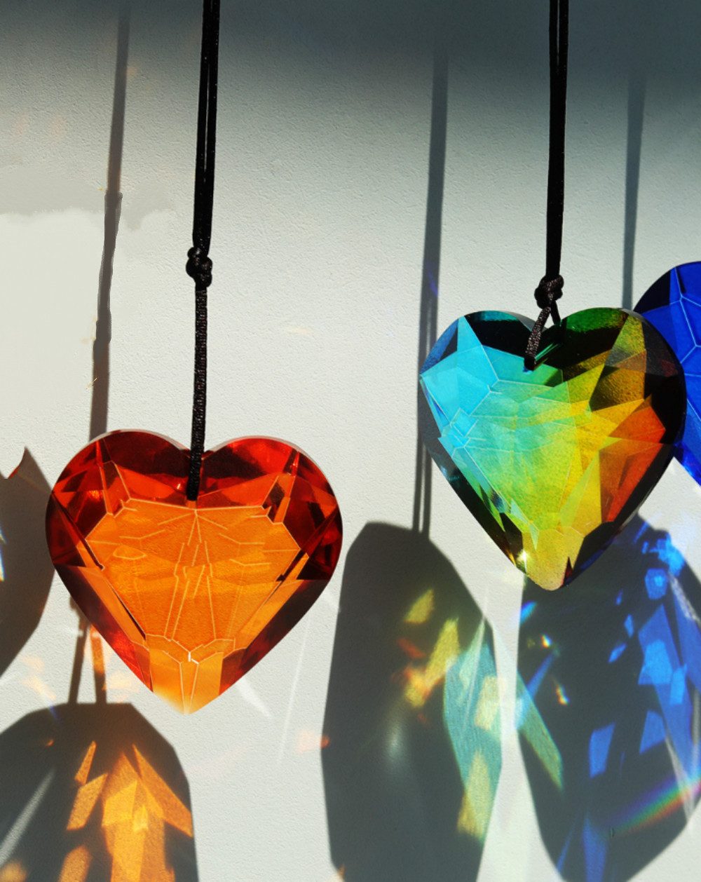 XDeer Fensterdekoration 2/5 Stück Kristall Sonnenfänger Fenster,Kristall Regenbogen, Sonnenfänger hängen,Bunte Kristalle Deko Anhänger