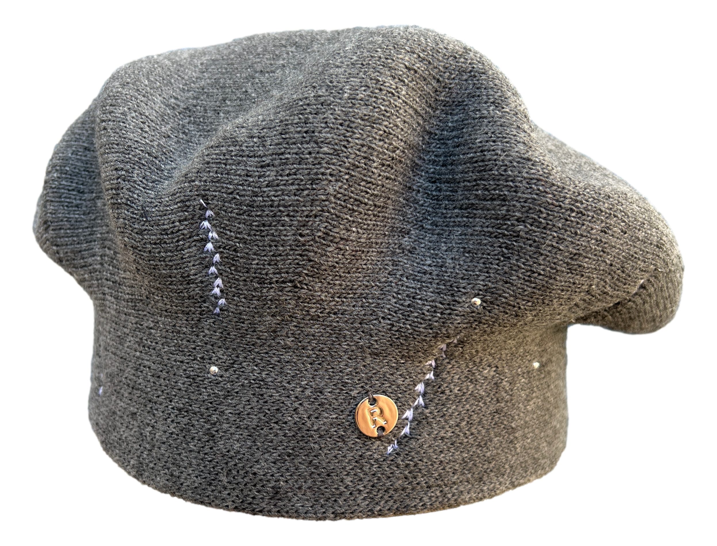 Strickbaske Damen grau RABIONEK Baskenmütze mit Stickerei