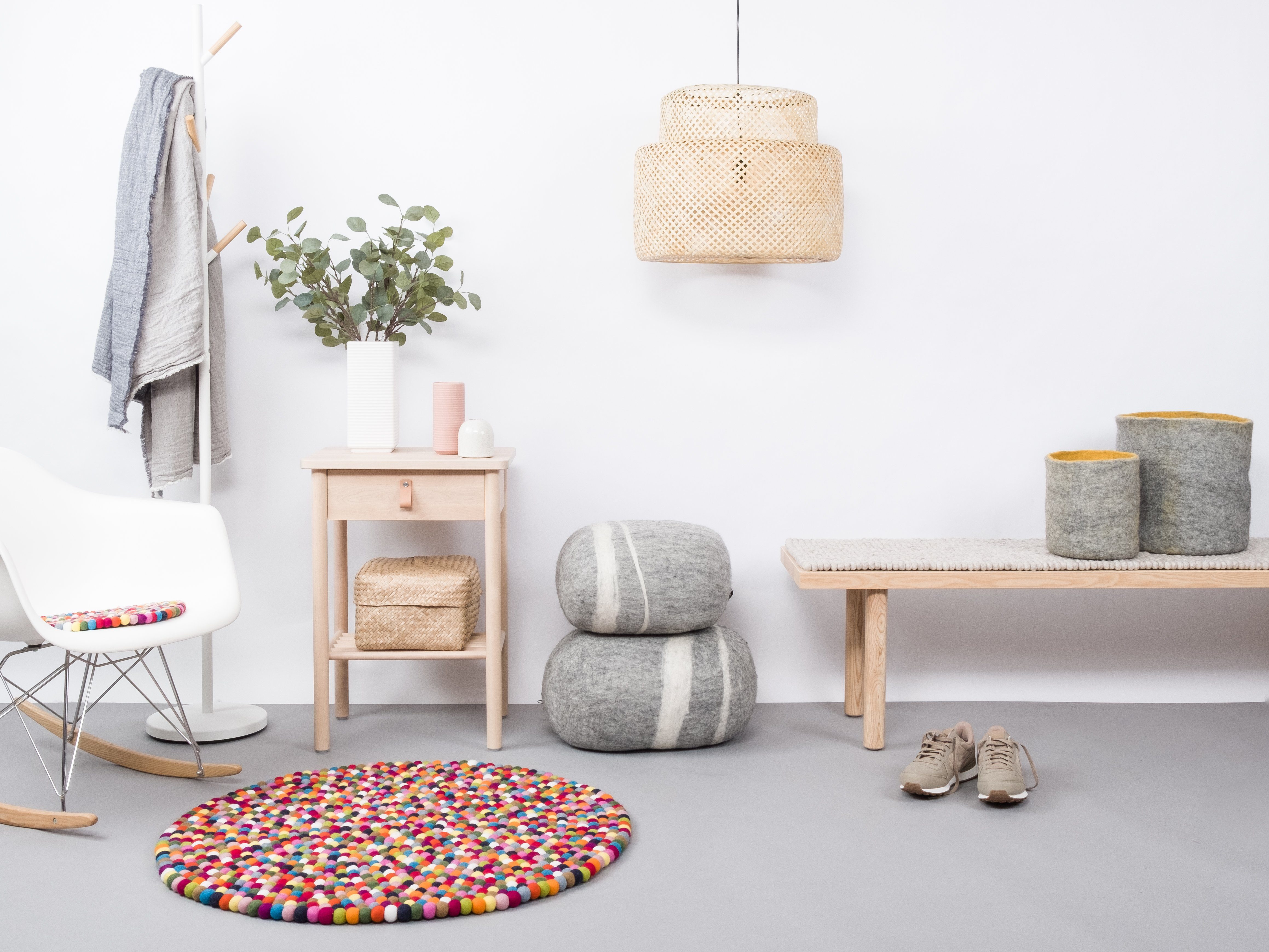 myfelt Wollteppich Lotte Filzkugelteppich rund, rund, 100% reine Schurwolle, in verschiedenen Größen erhältlich – Bild 3 von 4