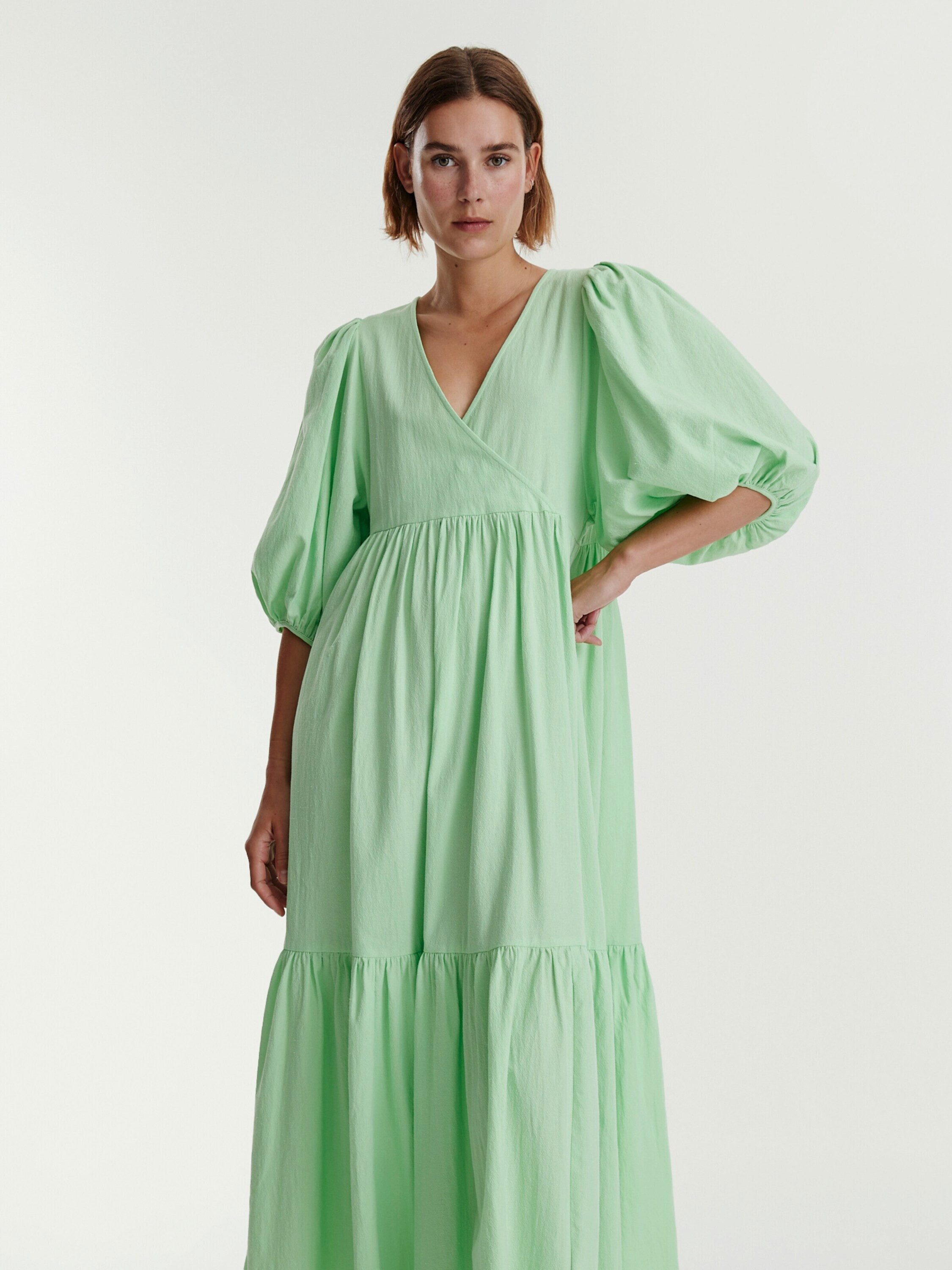 EDITED Volantkleid Samoa (1-tlg) Drapiert/gerafft