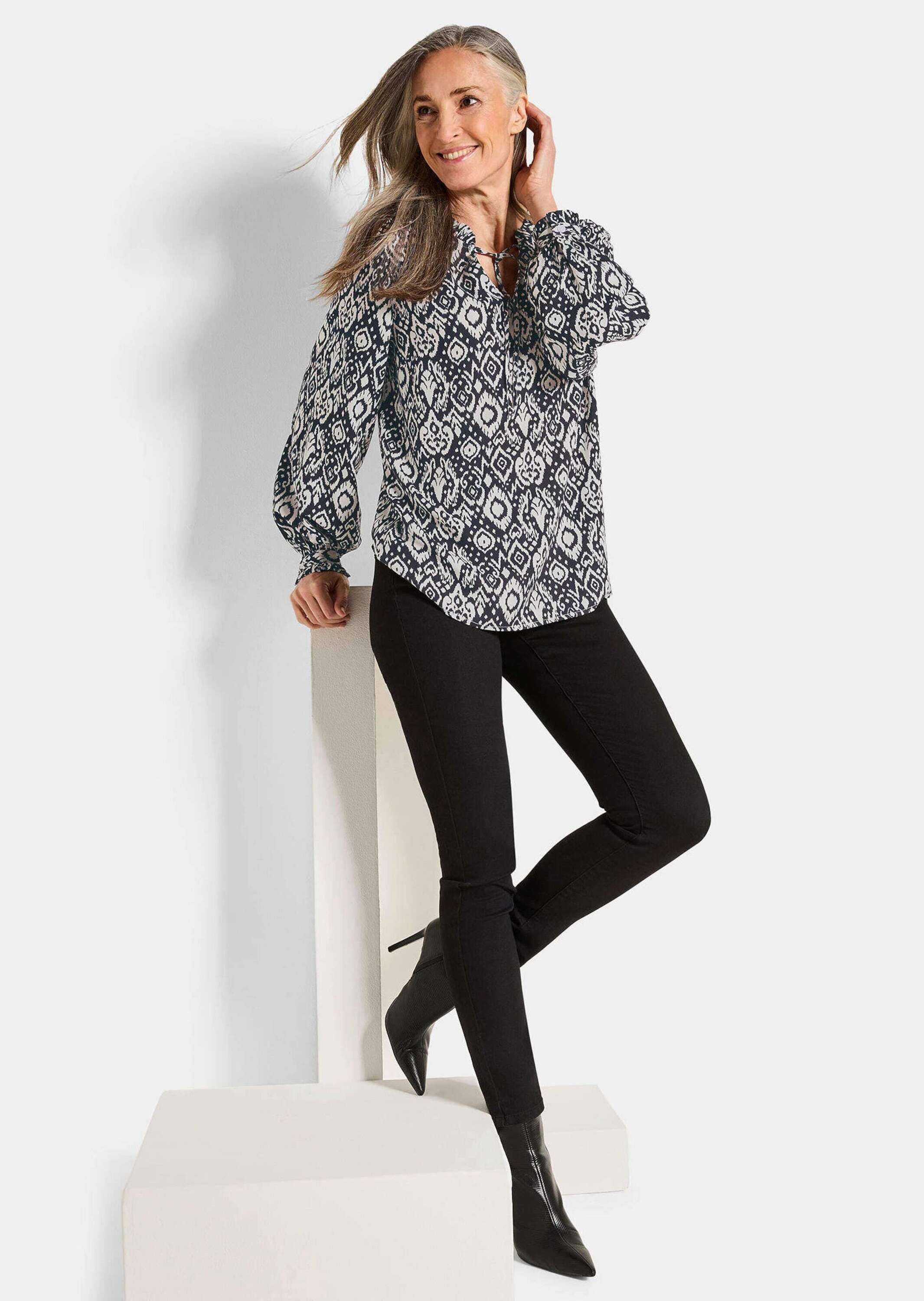 GOLDNER Schlupfbluse Moderne Rüschenbluse mit Stehkragen Printbluse mit Rundhals, Bindeband und langen Ärmeln