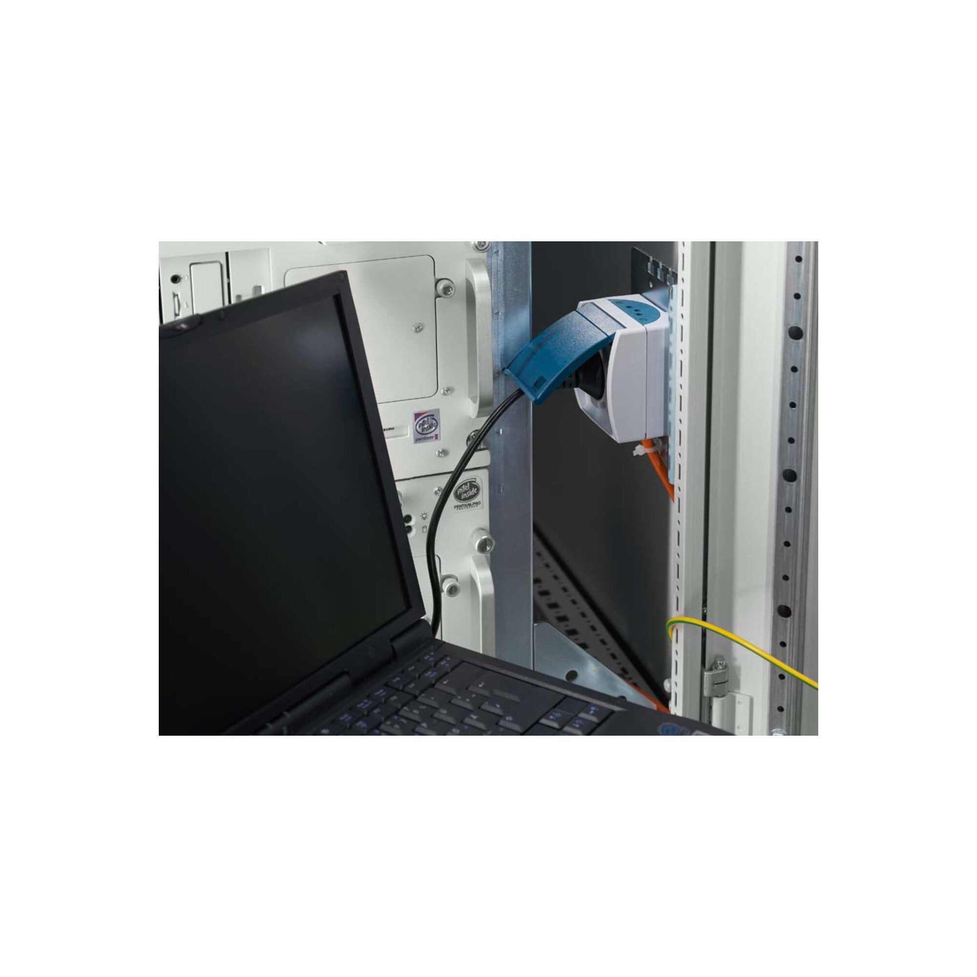 RITTAL CEE-Stecker Rittal Servicesteckdose Schrankrahmenbef. DK 7280.100
