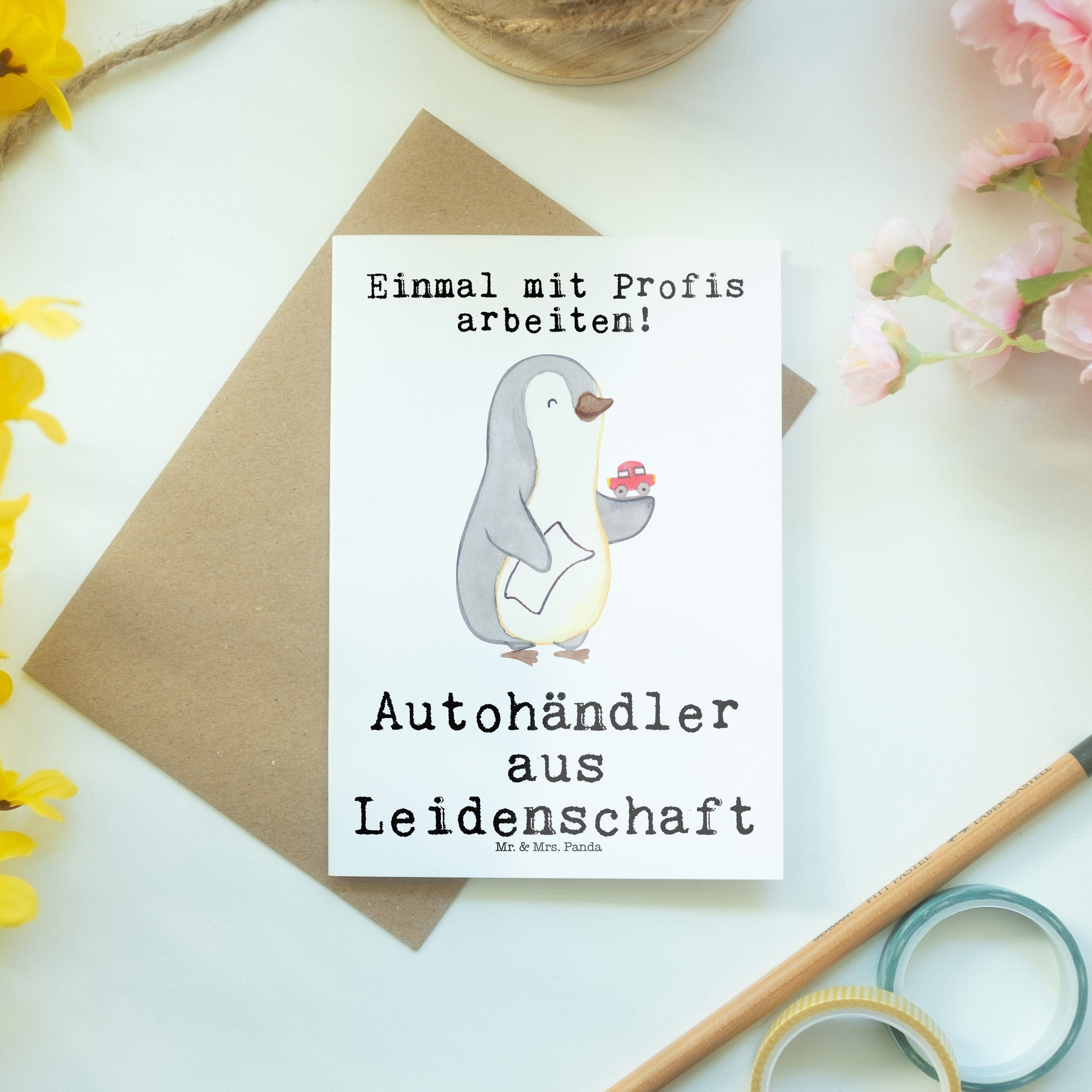 Mrs. aus Autohändler - Leidenschaft & Geschenk, Mr. Klappkarte Panda Weiß Autoprofi, - Grußkarte