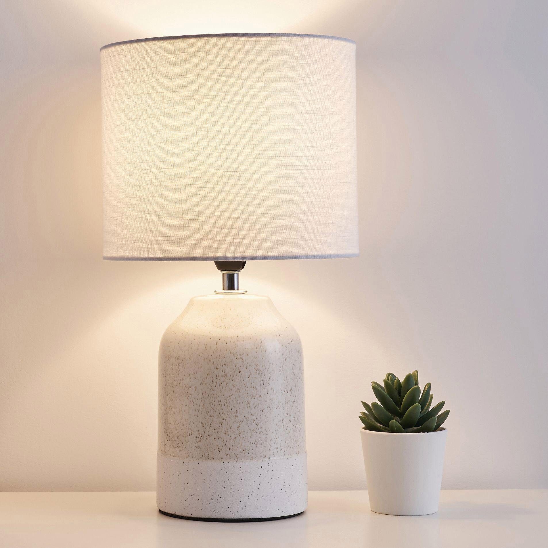 Pauleen Tischleuchte Sandy Glow max. 20W 230V Stoffschirm Keramik, ohne Leuchtmittel, Stoffschirm, Keramik, E14 - Lieferumfang ohne Leuchtmittel – Bild 3 von 5