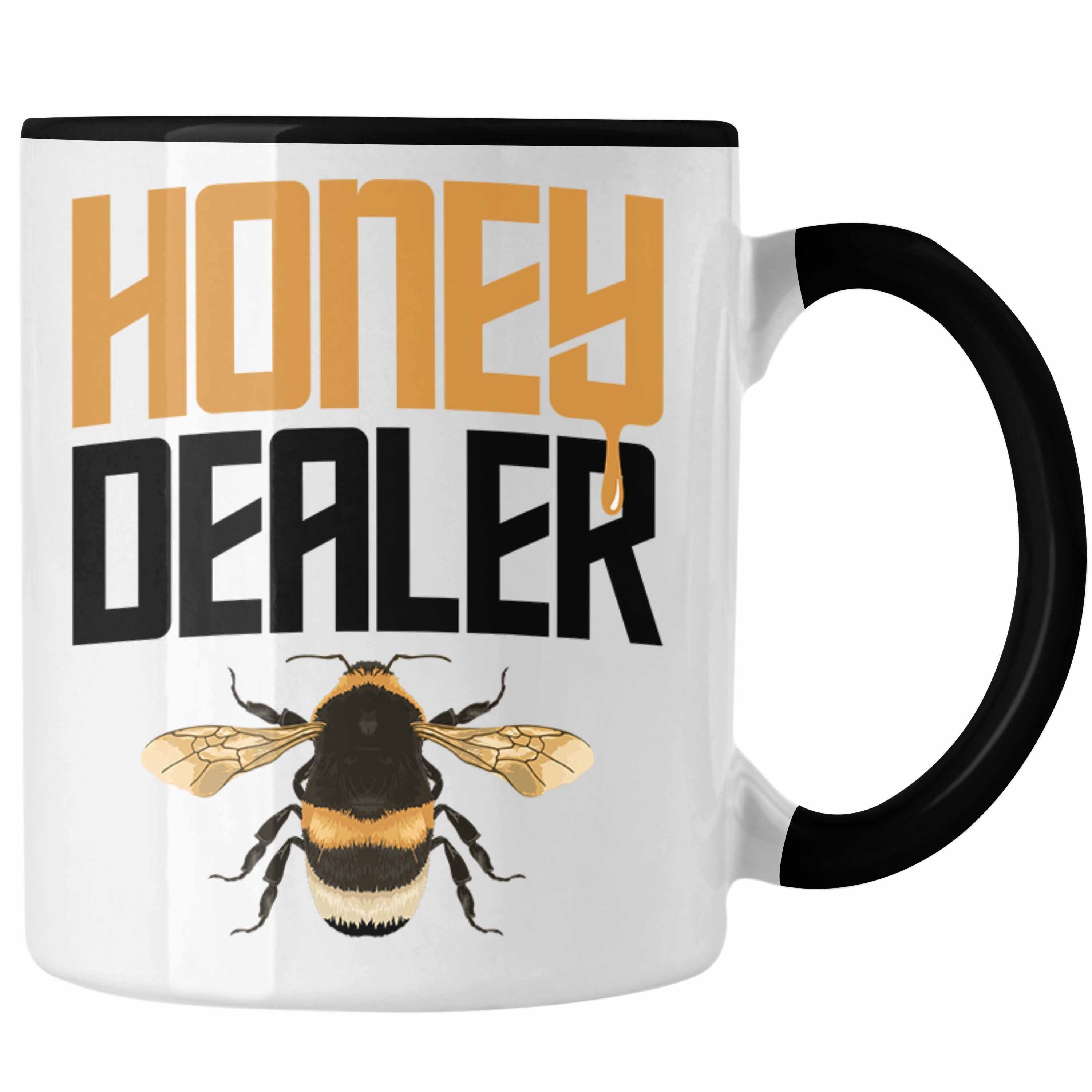 Trendation Tasse Trendation - Imker Geschenk Tasse Bienenzucht Kaffeetasse Geschenkideen Bienenzüchter Honig Dealer Bienen Zuebhör Schwarz