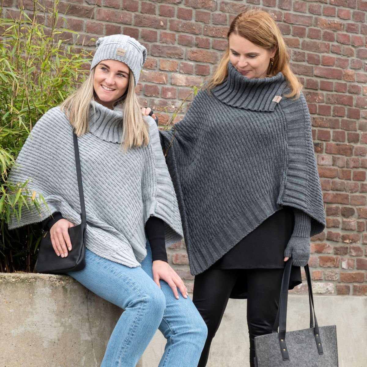 Knit Factory Strickponcho Nicky Пончо One Size Glatt Schwarz (1-tlg) modern Strickware Strickartikel Poncho
