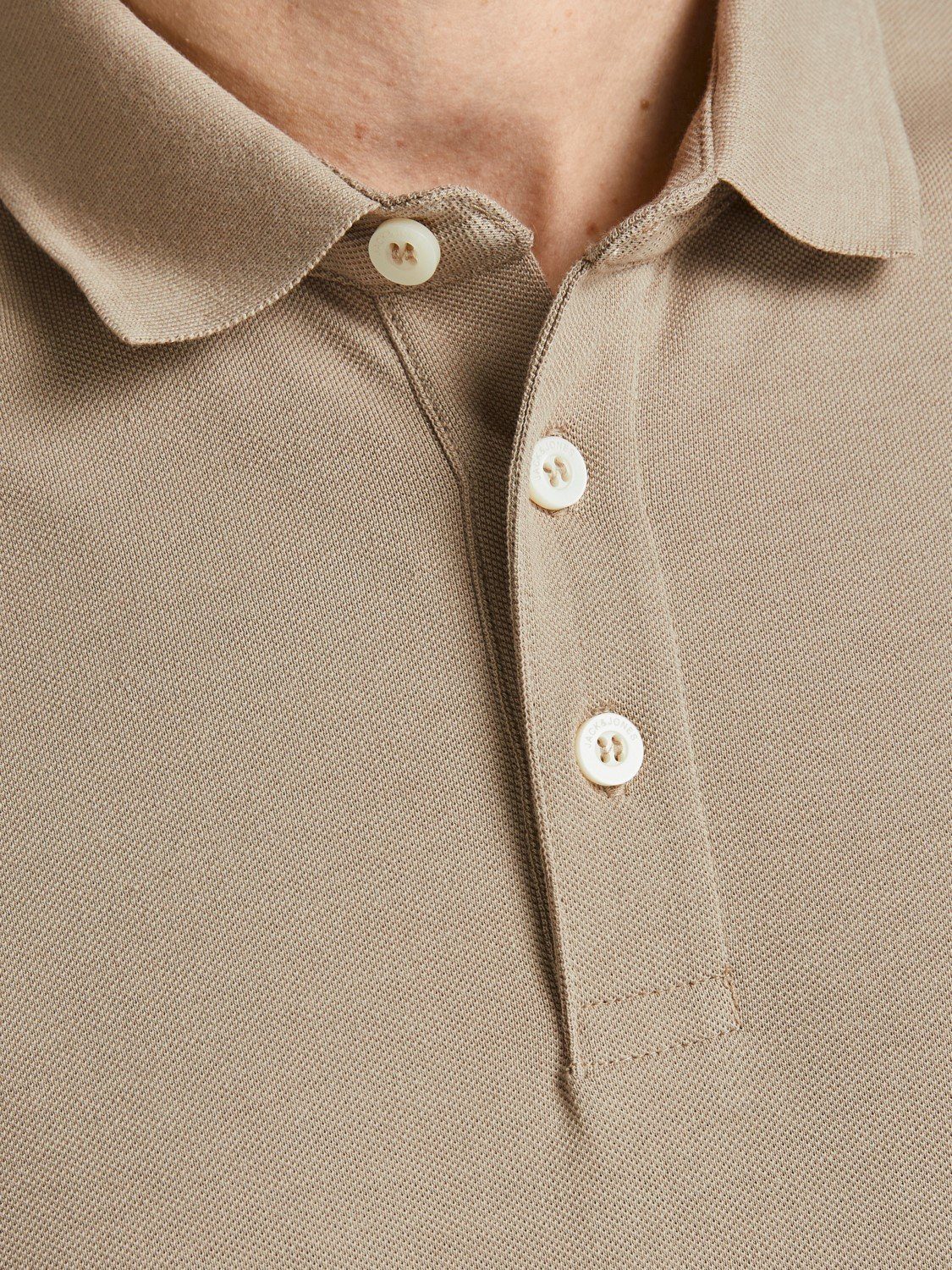 Cotton in Sommer Jones 3613 Hemd (1-tlg) Poloshirt JJEPAULOS Shirt Pique Beige & Polo Jack Kragen