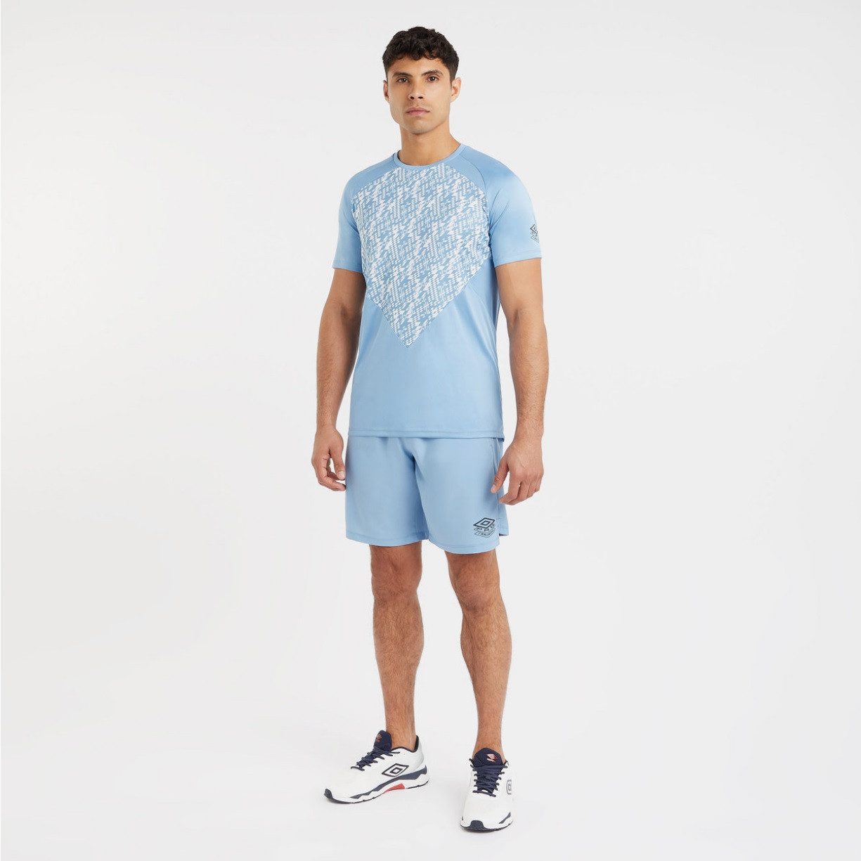 Umbro T-Shirt Pro Training Graphic Jersey (100% Polyester) hellblau Herren
