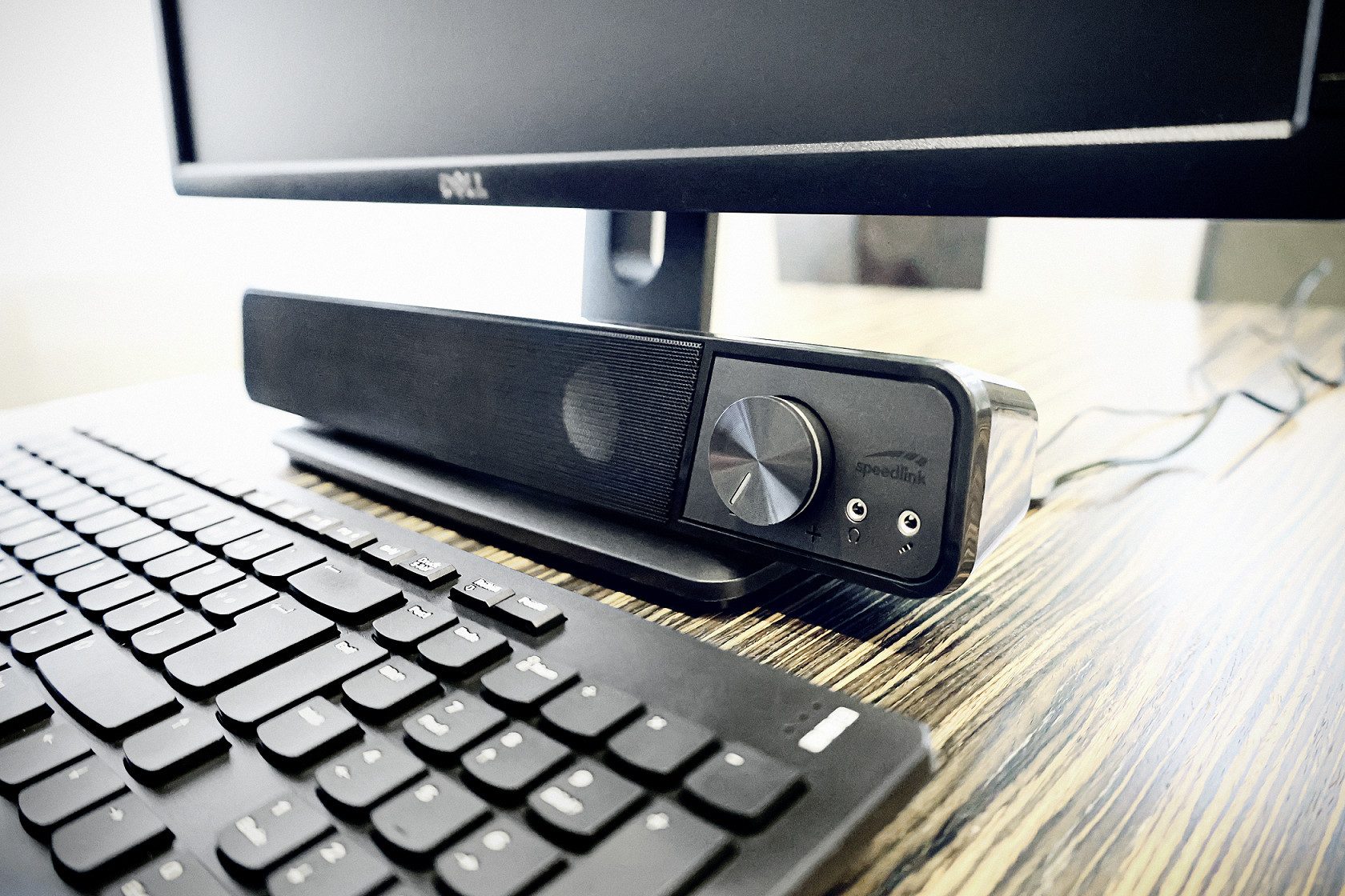Speedlink BRIO - schwarze Soundbar Stereo (12 W, Kopfhörer- und einen Mikrofonanschluss)