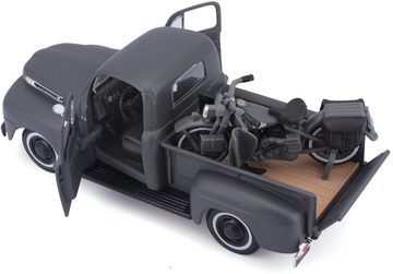 Maisto® Sammlerauto Ford F1 ´48, Maßstab 1:24, inklusive Harley-Davidson WLA Flathead