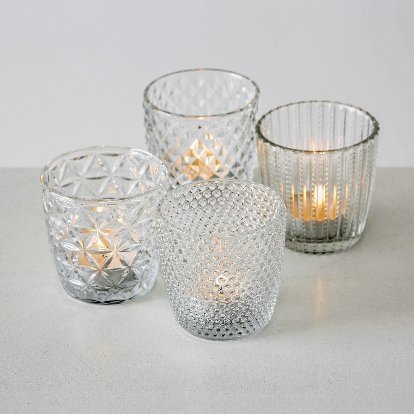 LS-LebenStil Teelichthalter 4´er Set Teelichtgläser Retro Weiß Klar 7cm Glas Windlicht (4´er Set Kristall Ornament Windlicht für Teelichter, 4 St., Halter Kerze – Bild 2 von 5