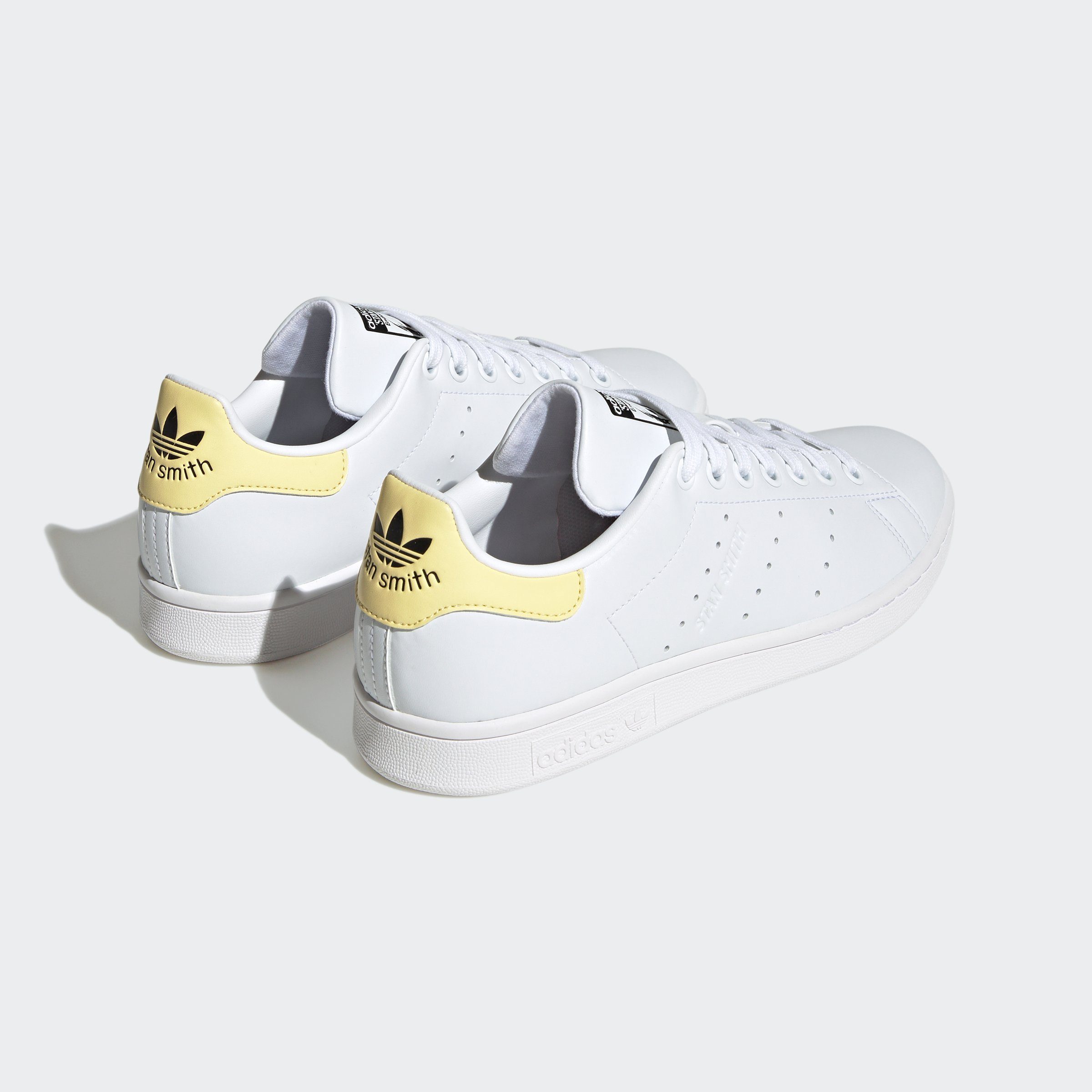 White Yellow Sneaker Core Black STAN Almost / / SMITH adidas Originals Cloud
