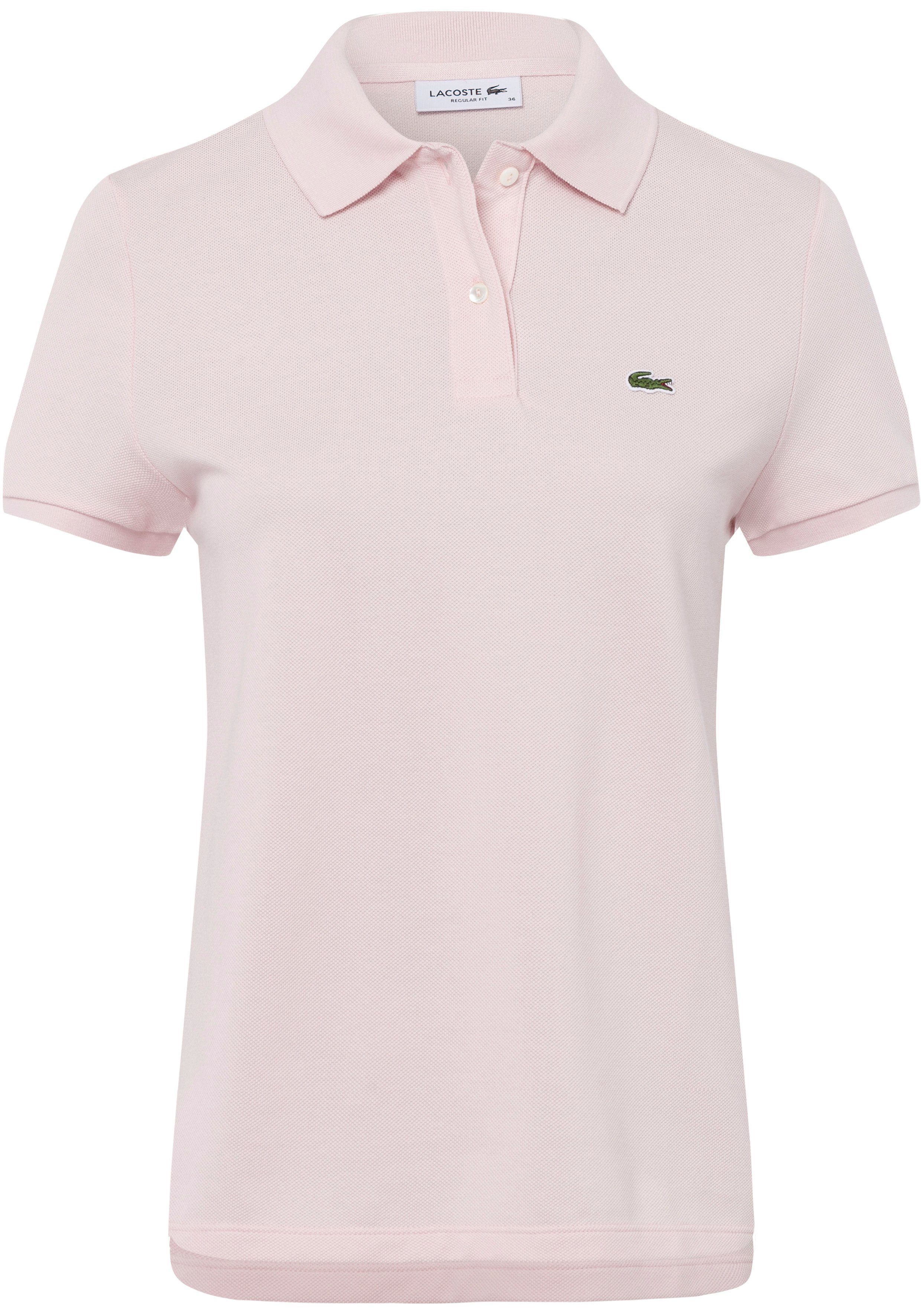 Lacoste-Logo-Patch Brust der Lacoste mit rosa Poloshirt auf