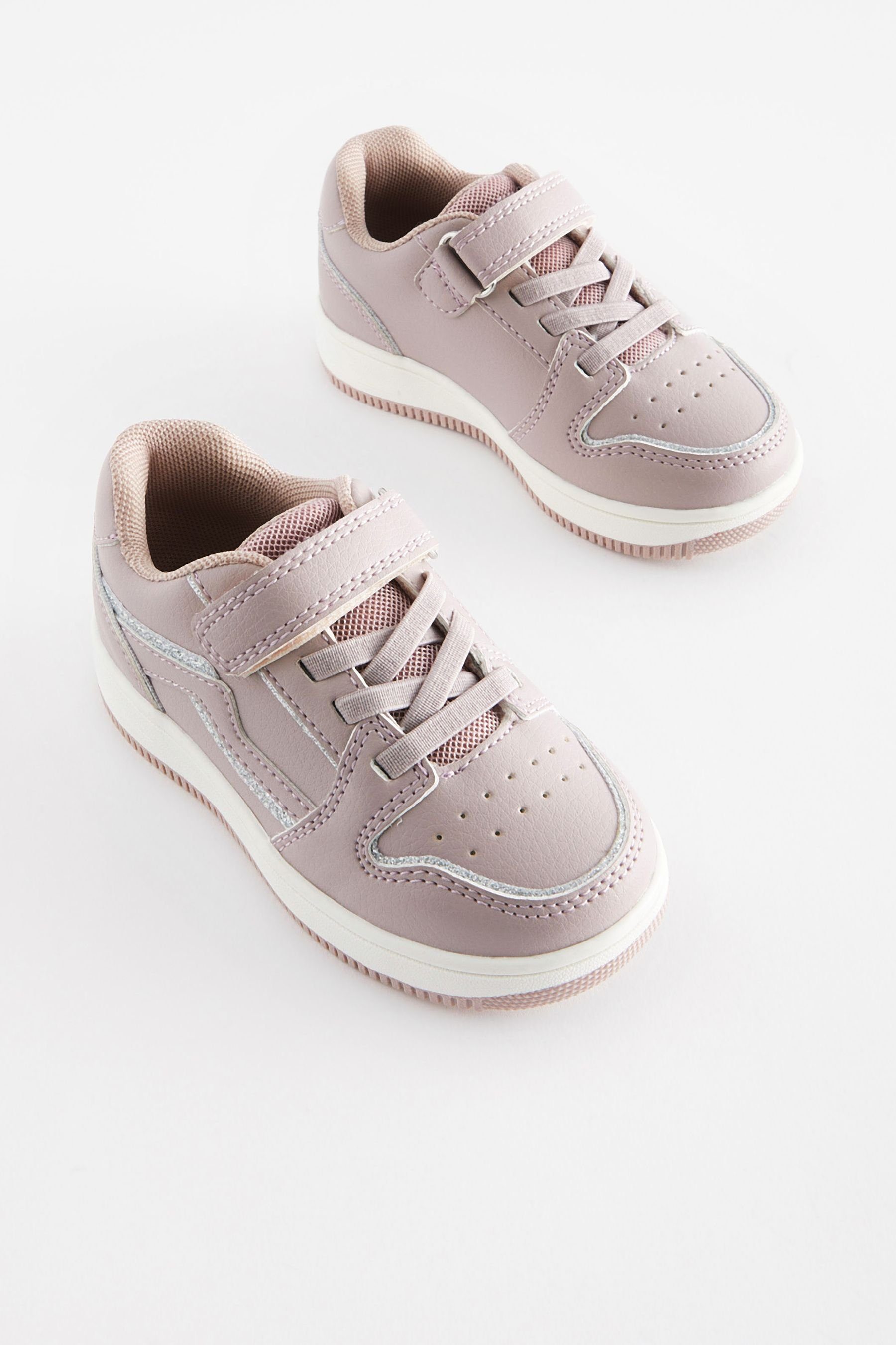 Next Elastischer Sportschuh mit (1-tlg) Schnürung Lilac Purple Sneaker